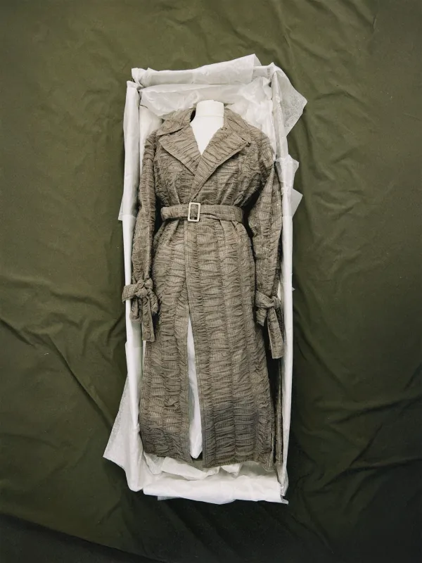 SS25 Look 20 – Taupe Ruched Trench Coat made by Ester Manas