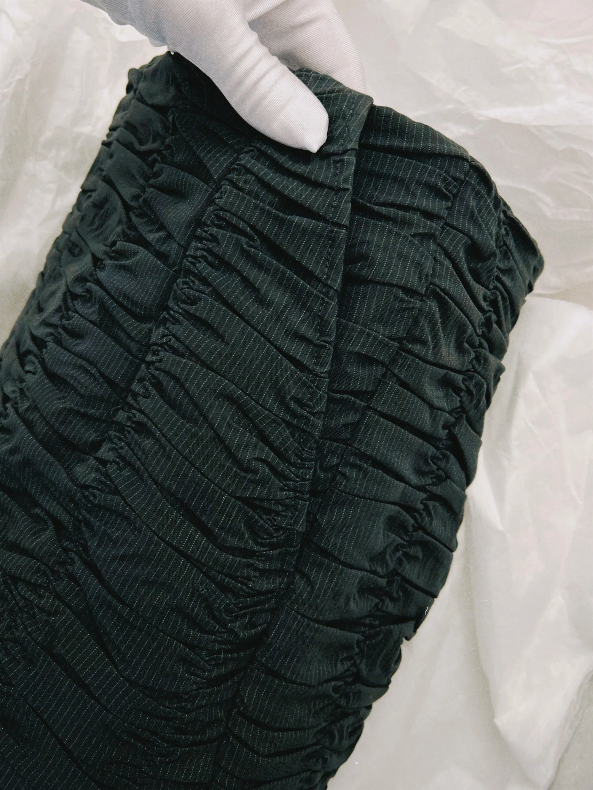 SS25 Look 02 – Pinstripe Ruched Pencil Skirt sold by Ester Manas product image thumbnail 4