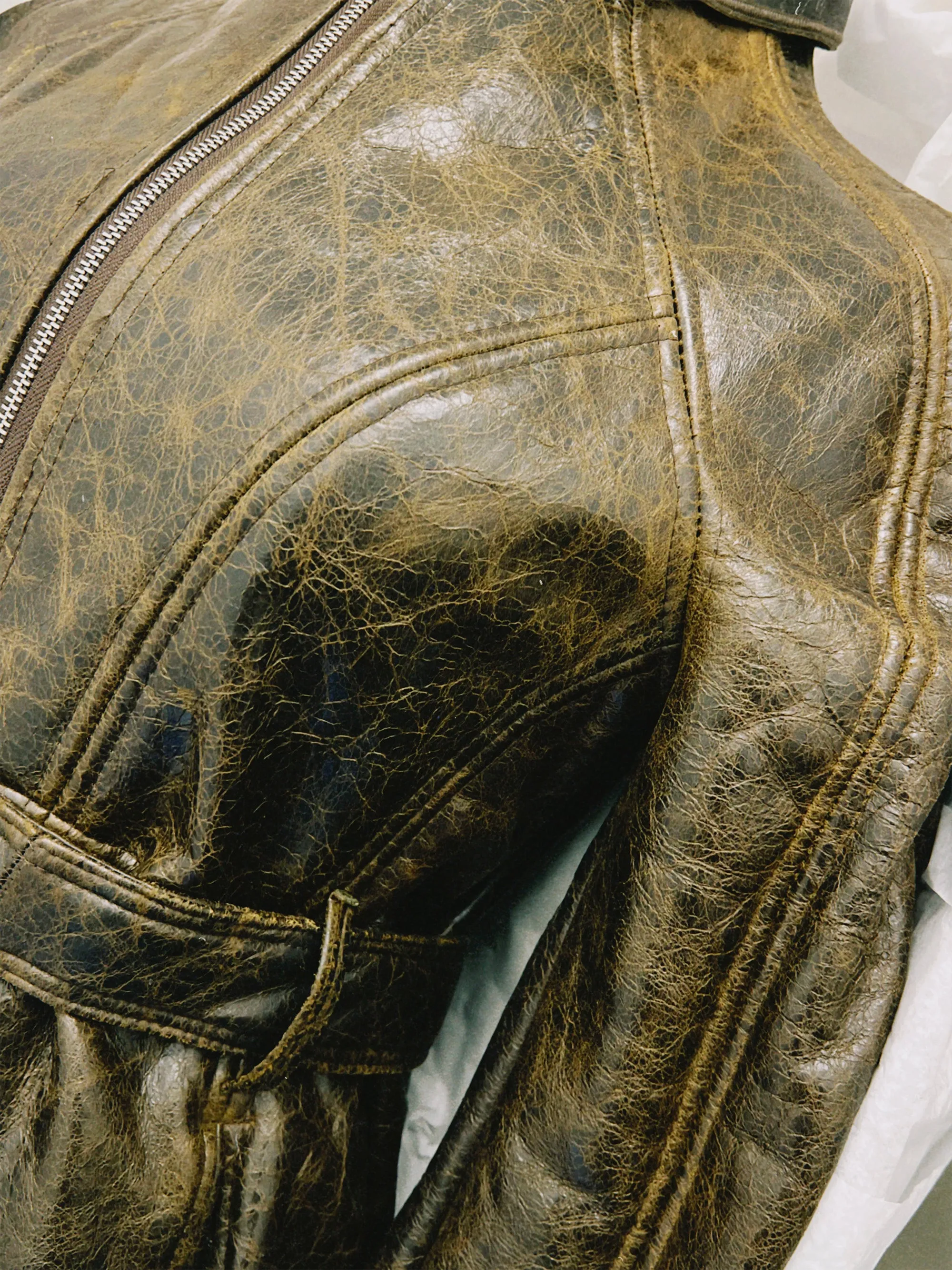 Unique Sample Andam Fashion Award – Distressed Leather Shearling Trench Coat sold by Ester Manas product image thumbnail 4