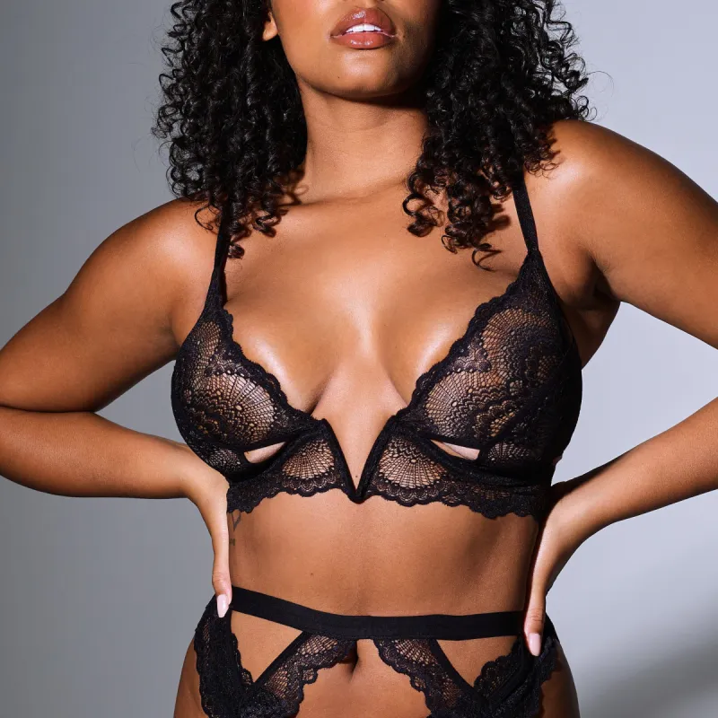 Kane V-wire Bra sold by Thistle and Spire