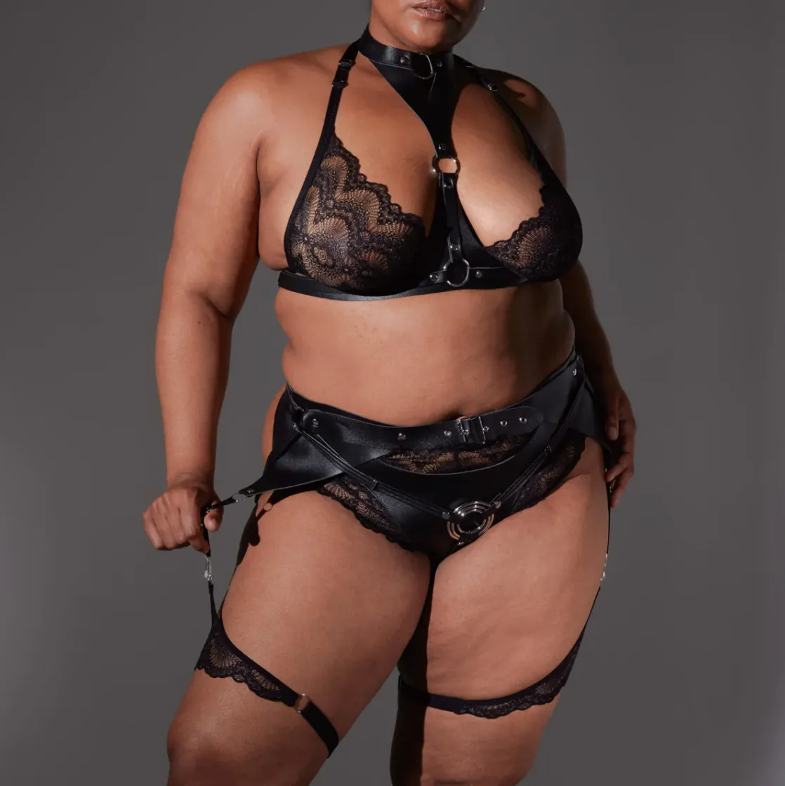 Heroine Set sold by Thistle and Spire