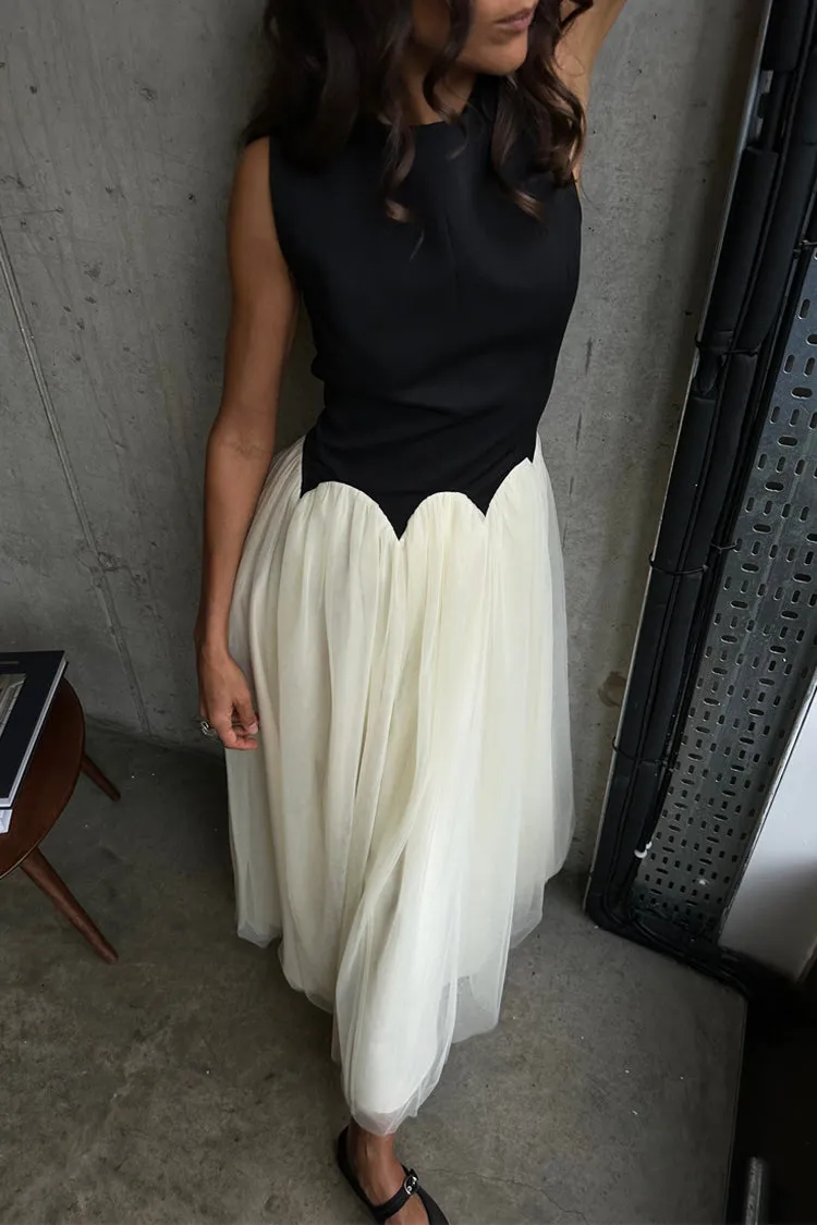 Black and Cream Monika Dress Petite sold by Never Fully Dressed product image thumbnail 3