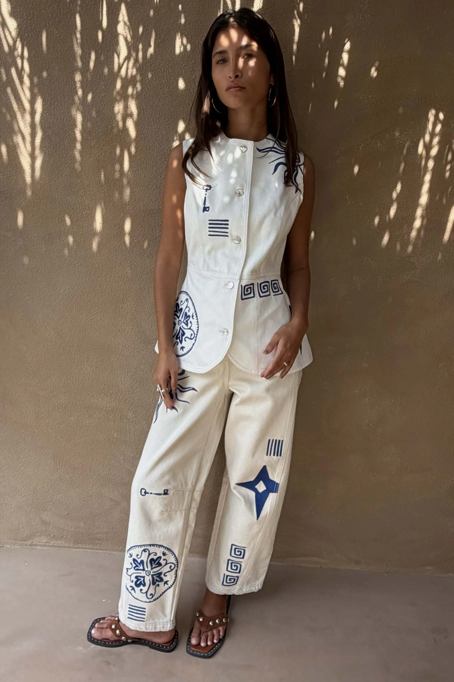 Dolce Vita Embroidered Denim Barrel Leg Jeans sold by Never Fully Dressed product image thumbnail 2