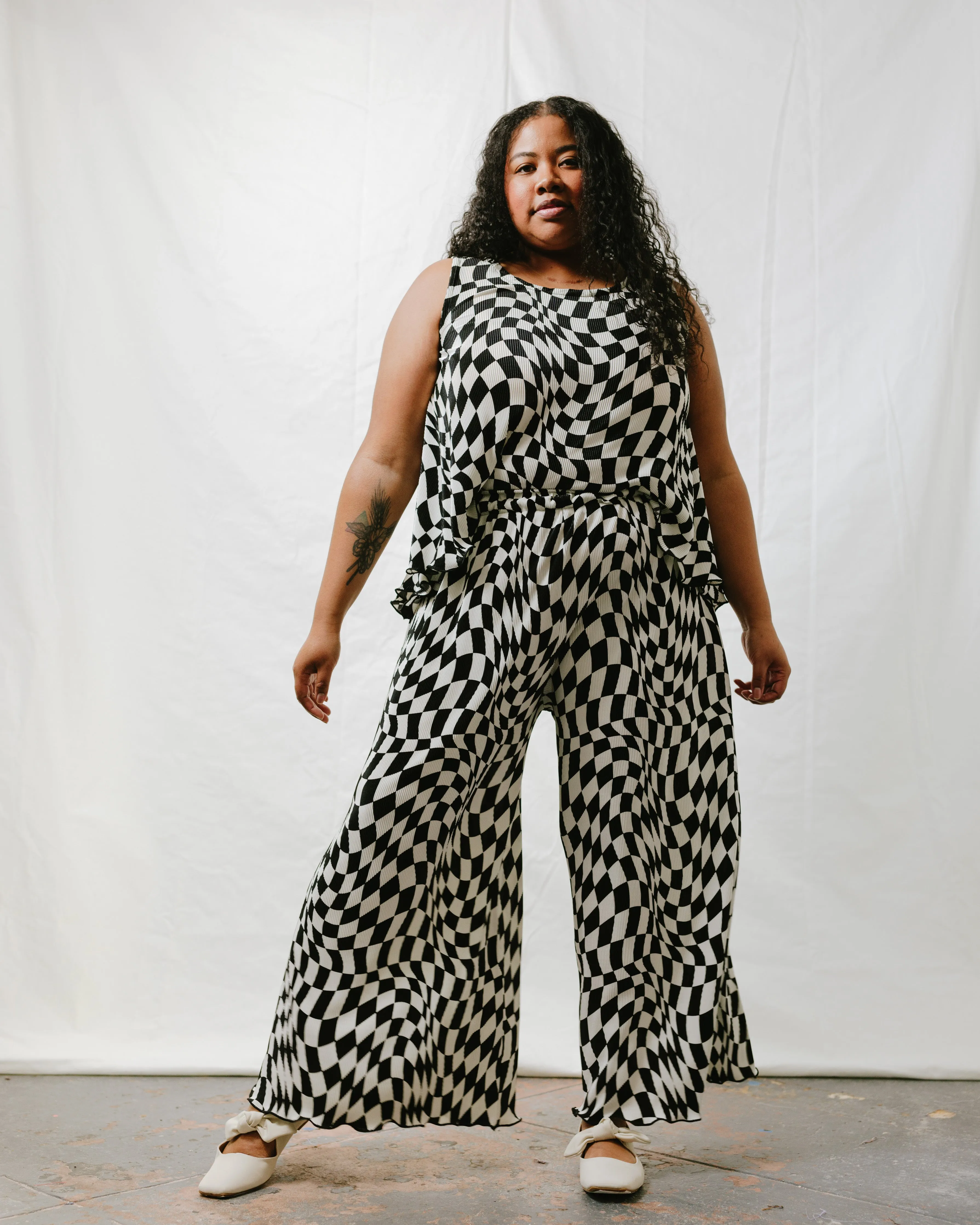 Mid Easy Flare in Pleated Dizzy (RTS) sold by Nettle Studios product image thumbnail 2