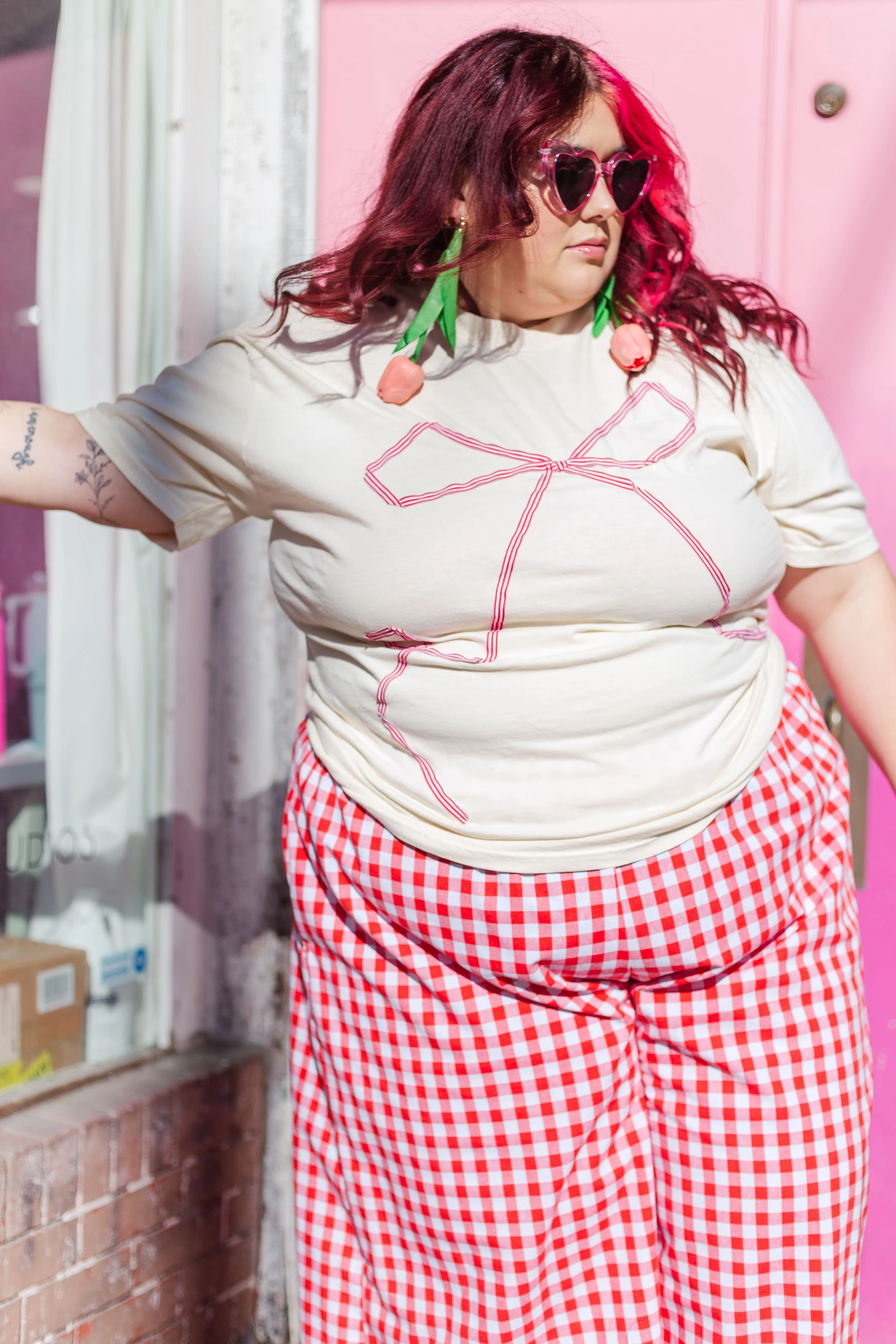 Bow T-Shirt - White/Pink - Size 2XL (RTS) sold by Nettle Studios product image thumbnail 3