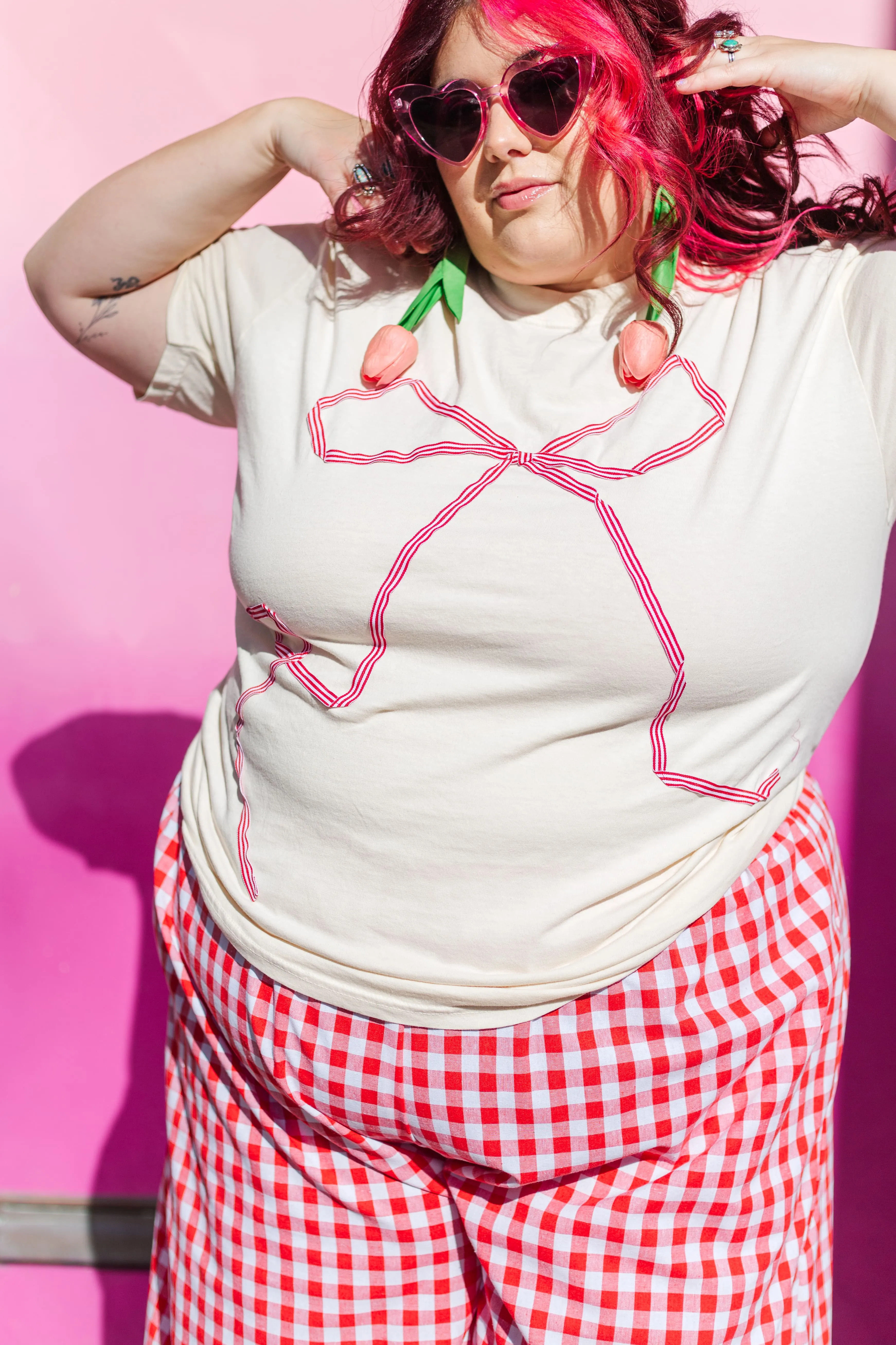 Bow T-Shirt - White/Pink - Size 2XL (RTS) sold by Nettle Studios product image thumbnail 2