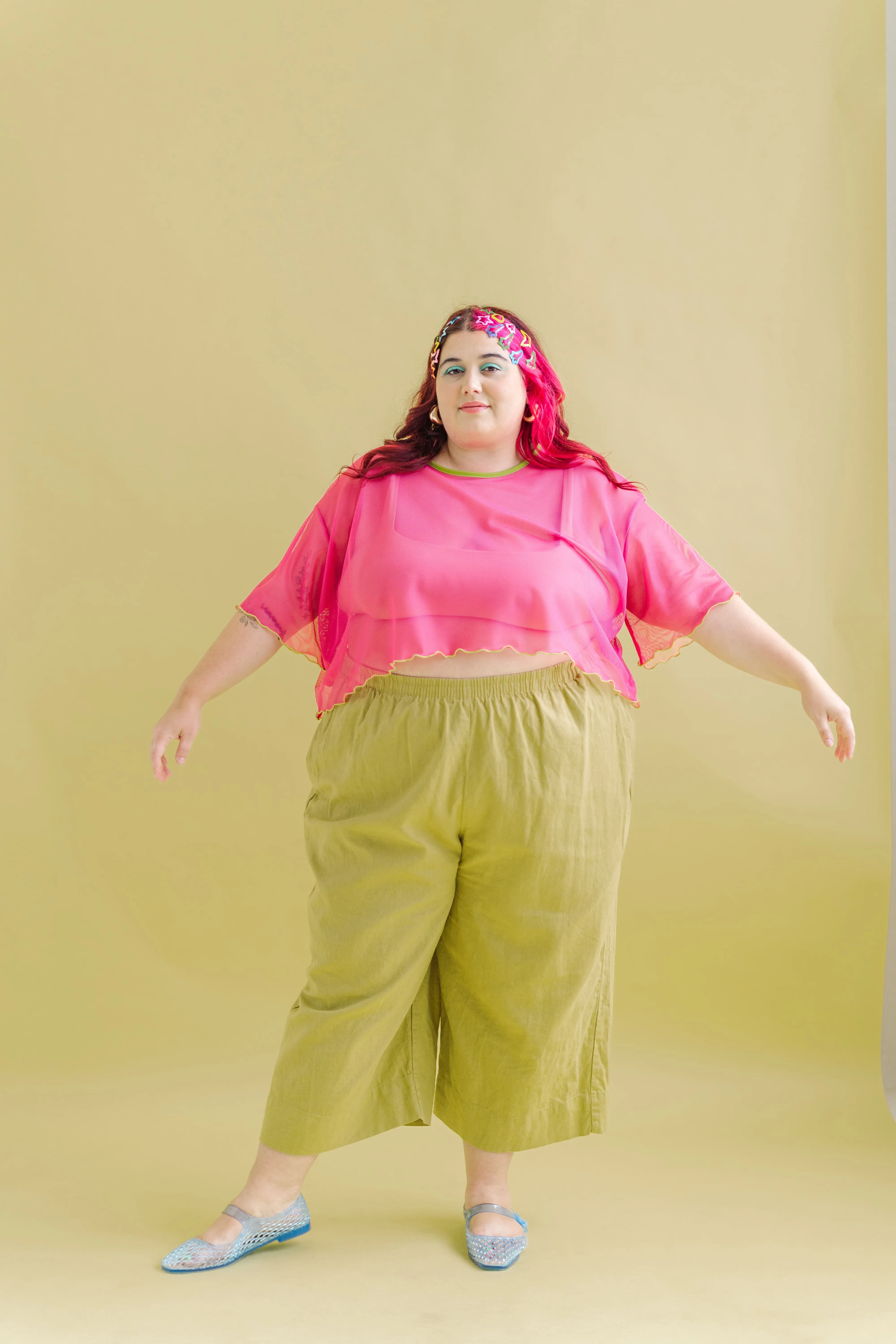 Mid Easy Pant in Chartreuse Linen sold by Nettle Studios product image thumbnail 4
