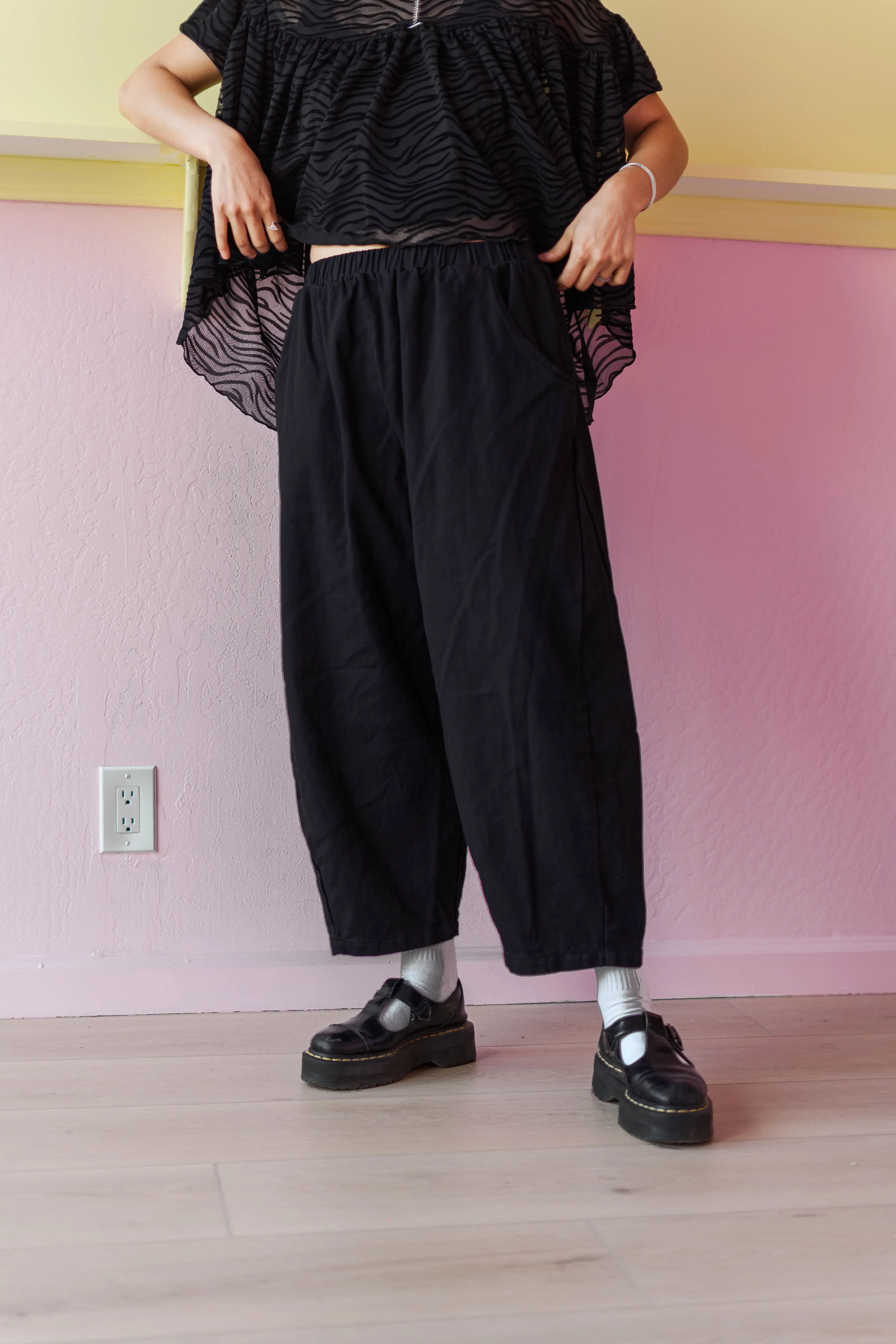 Black Twill Barrel Pant sold by Nettle Studios product image thumbnail 5