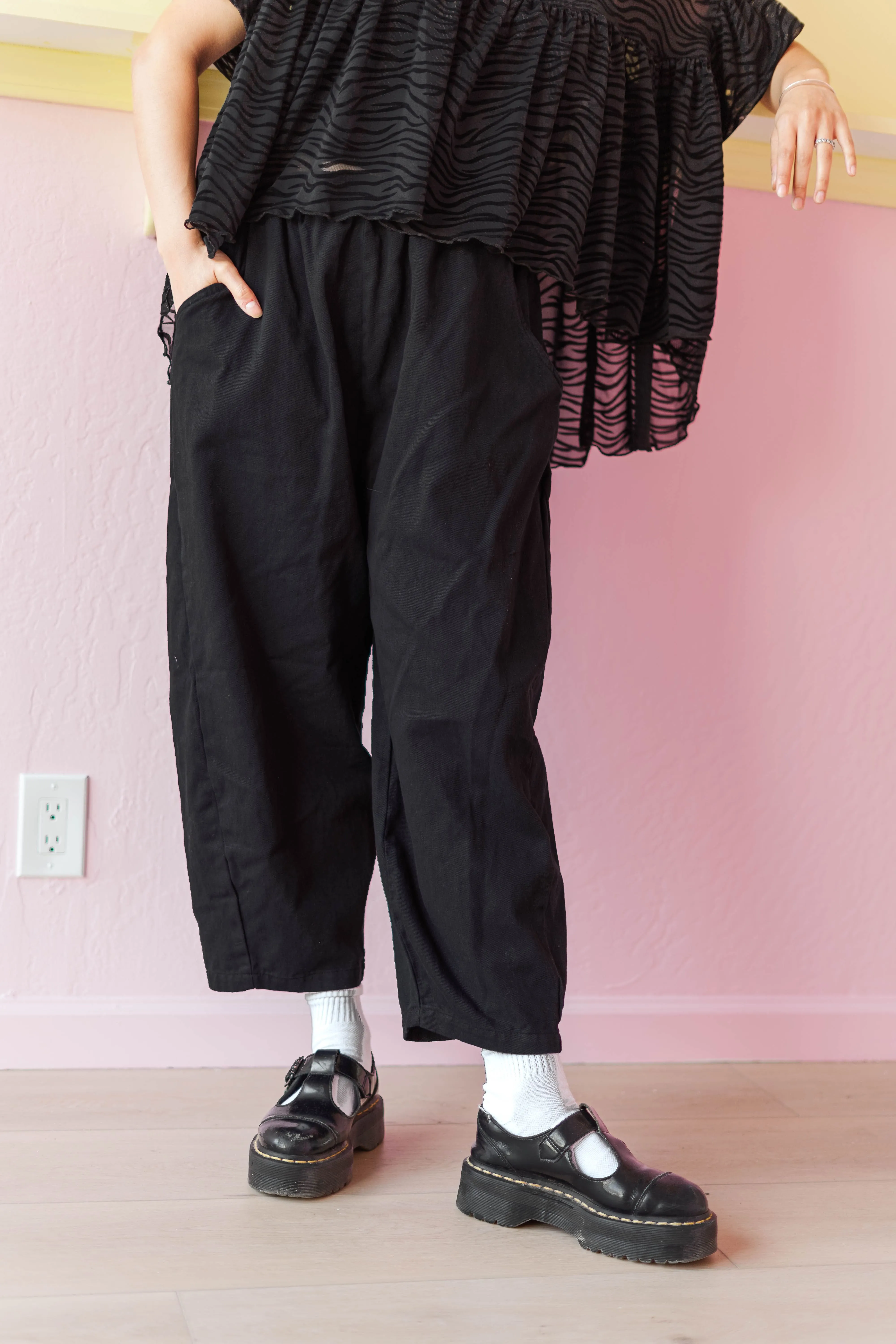 Black Twill Barrel Pant sold by Nettle Studios product image thumbnail 4