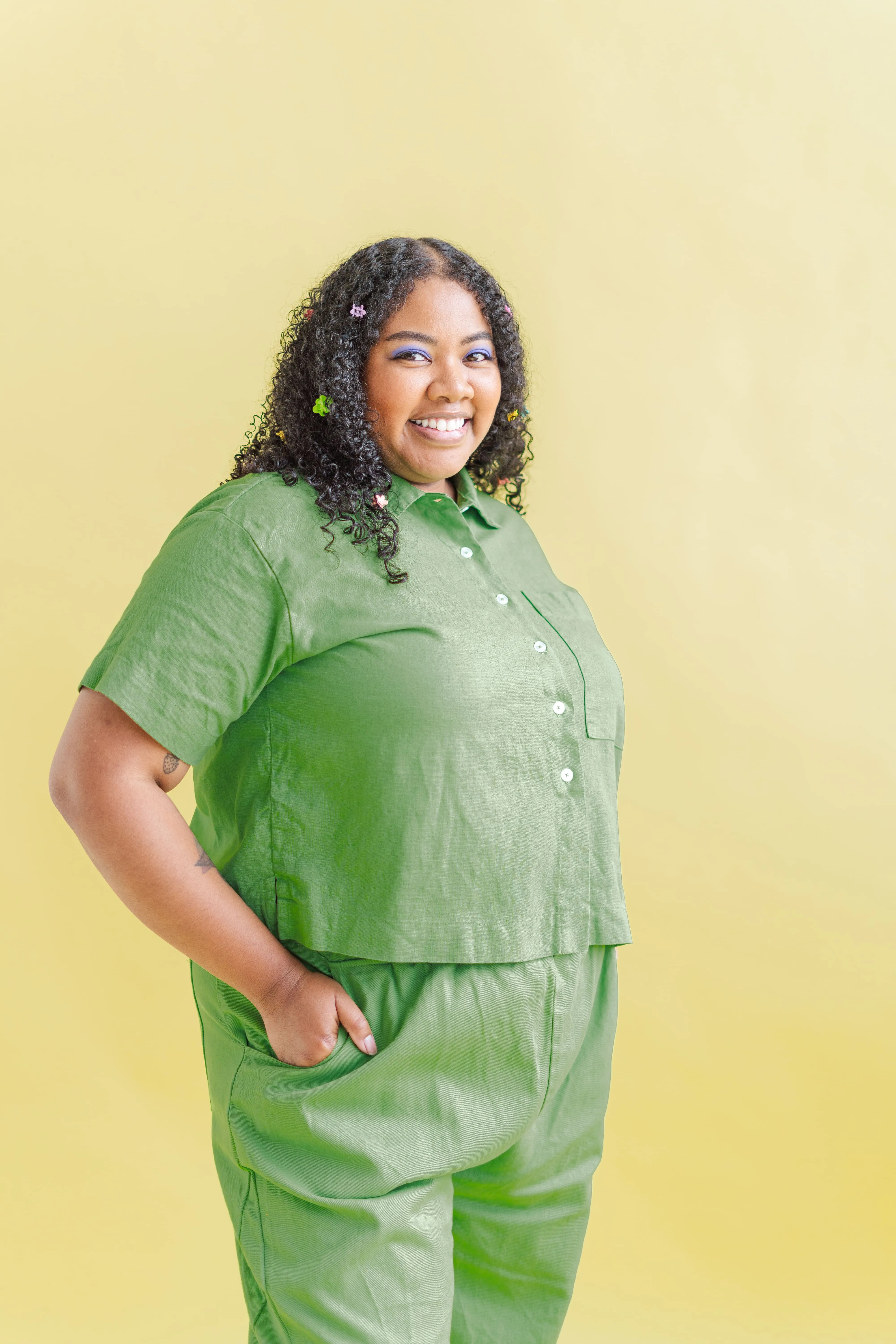 ACID GREEN LINEN BOXY COLLARED TOP sold by Nettle Studios product image thumbnail 4