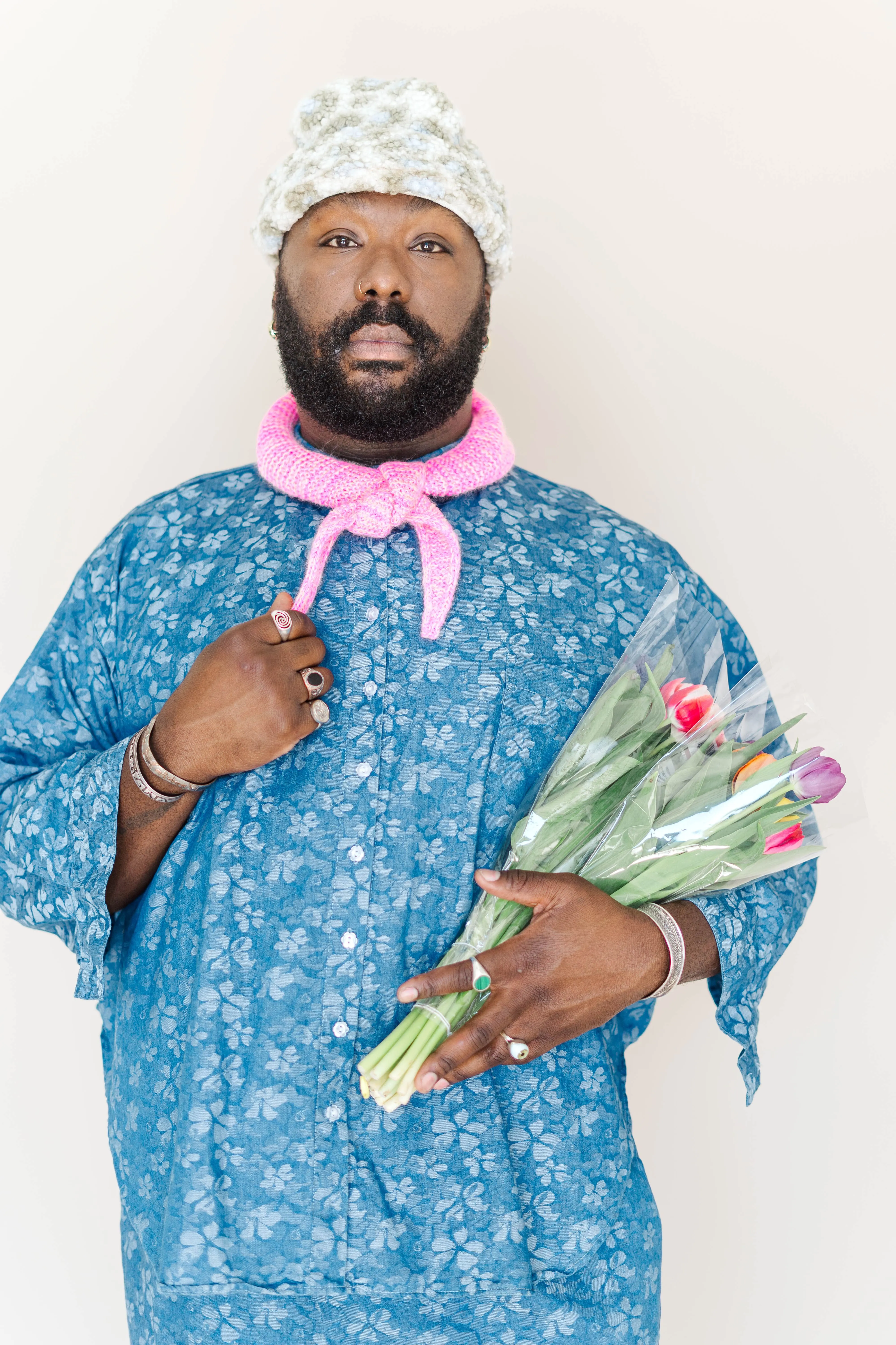 LIGHT FLORAL CHAMBRAY SVLS TOP sold by Nettle Studios