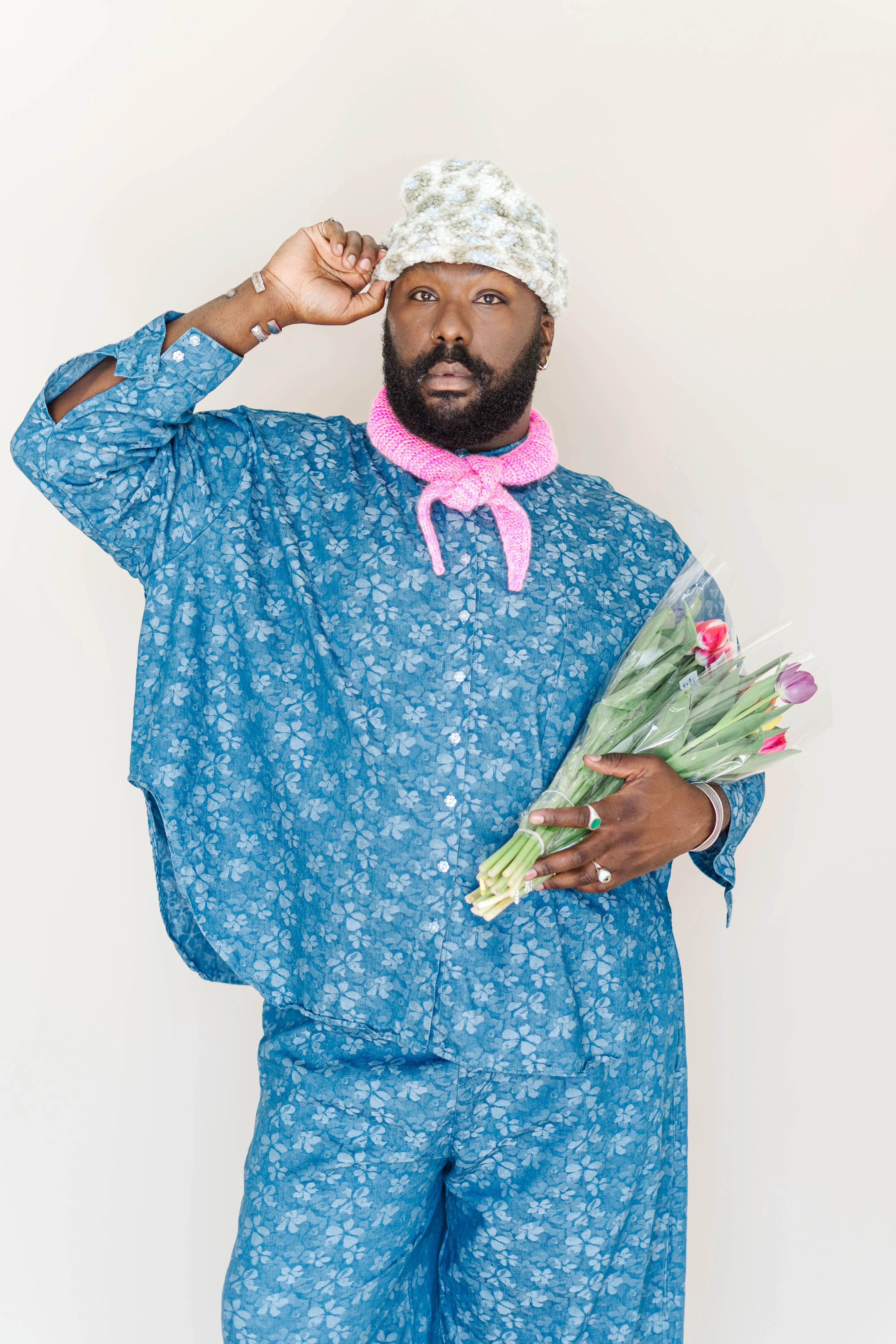 LIGHT FLORAL CHAMBRAY SVLS TOP sold by Nettle Studios product image thumbnail 2