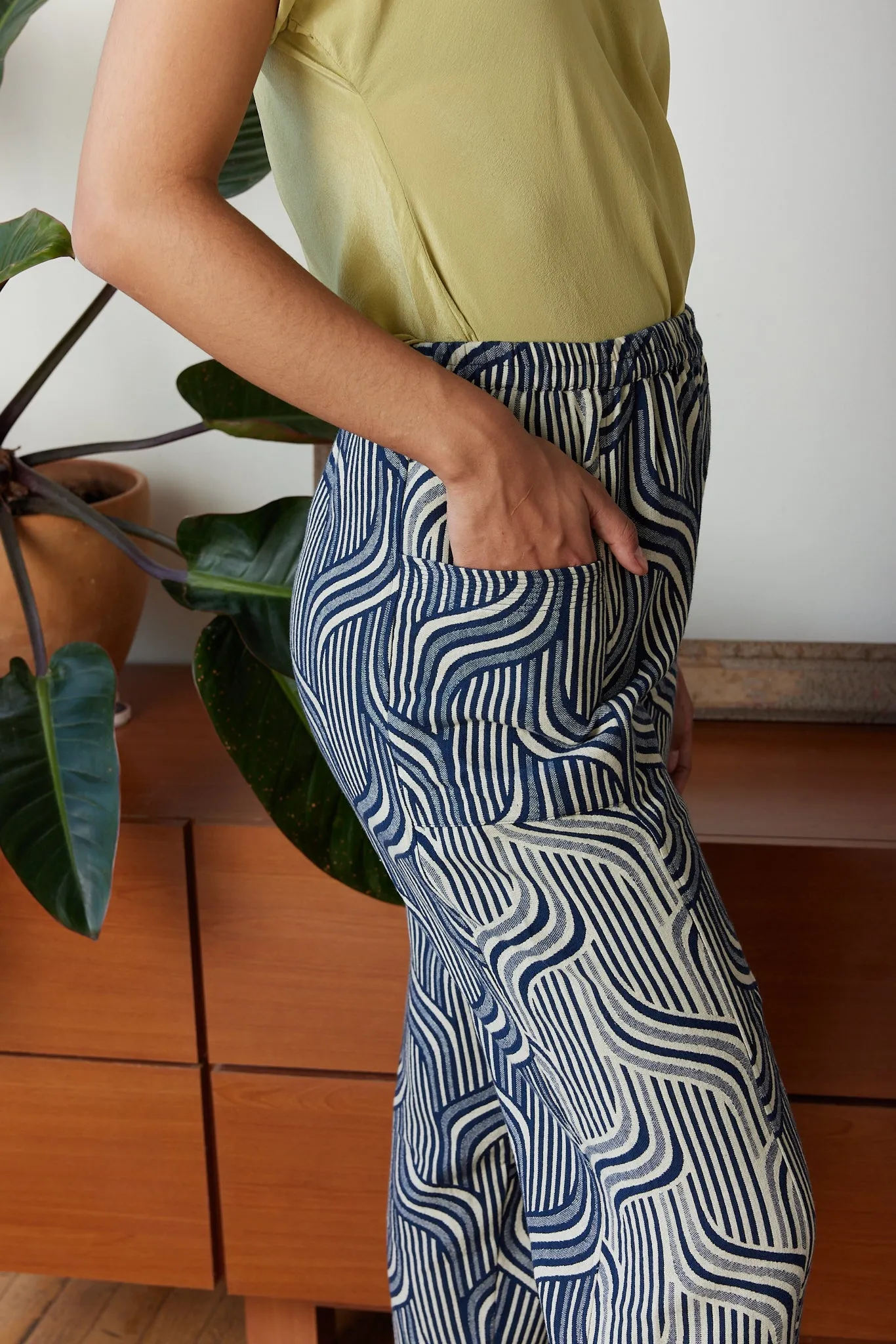 EMMA PANTS | NAMI JACQUARD sold by Rujuta Sheth product image thumbnail 4