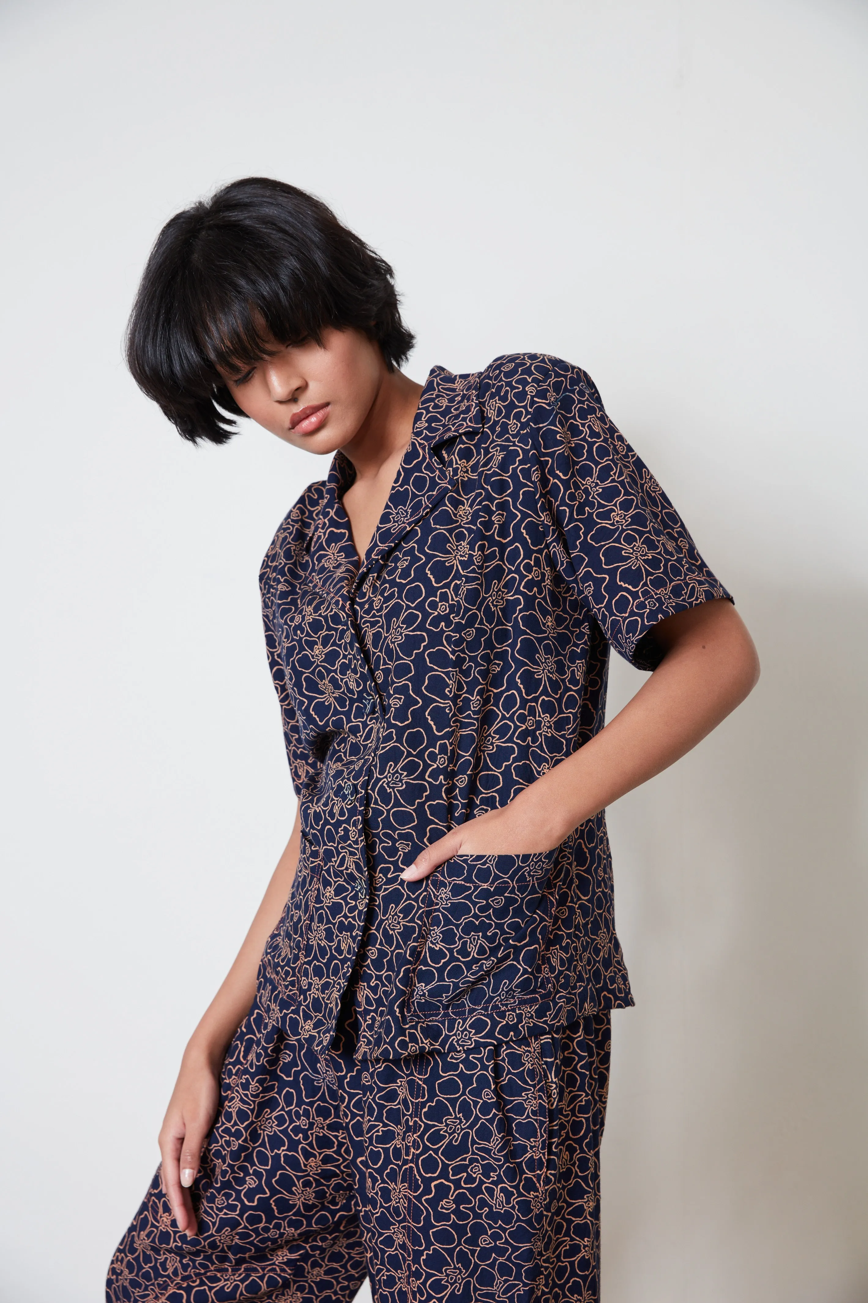 ARLO LOUNGE SET | NAVY POPPY sold by Rujuta Sheth product image thumbnail 5