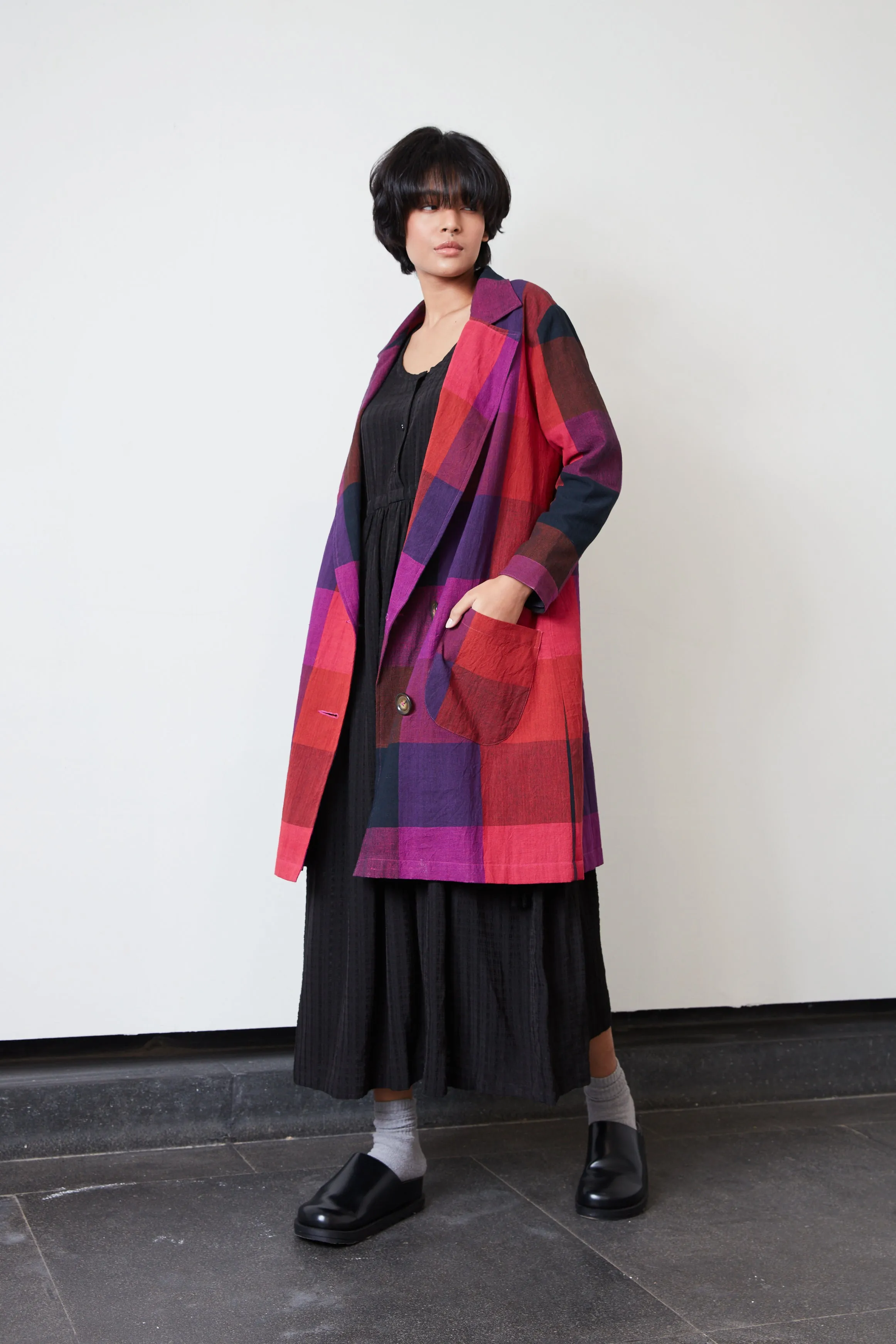 Barney Trench | Large Kinetic Chex sold by Rujuta Sheth product image thumbnail 2