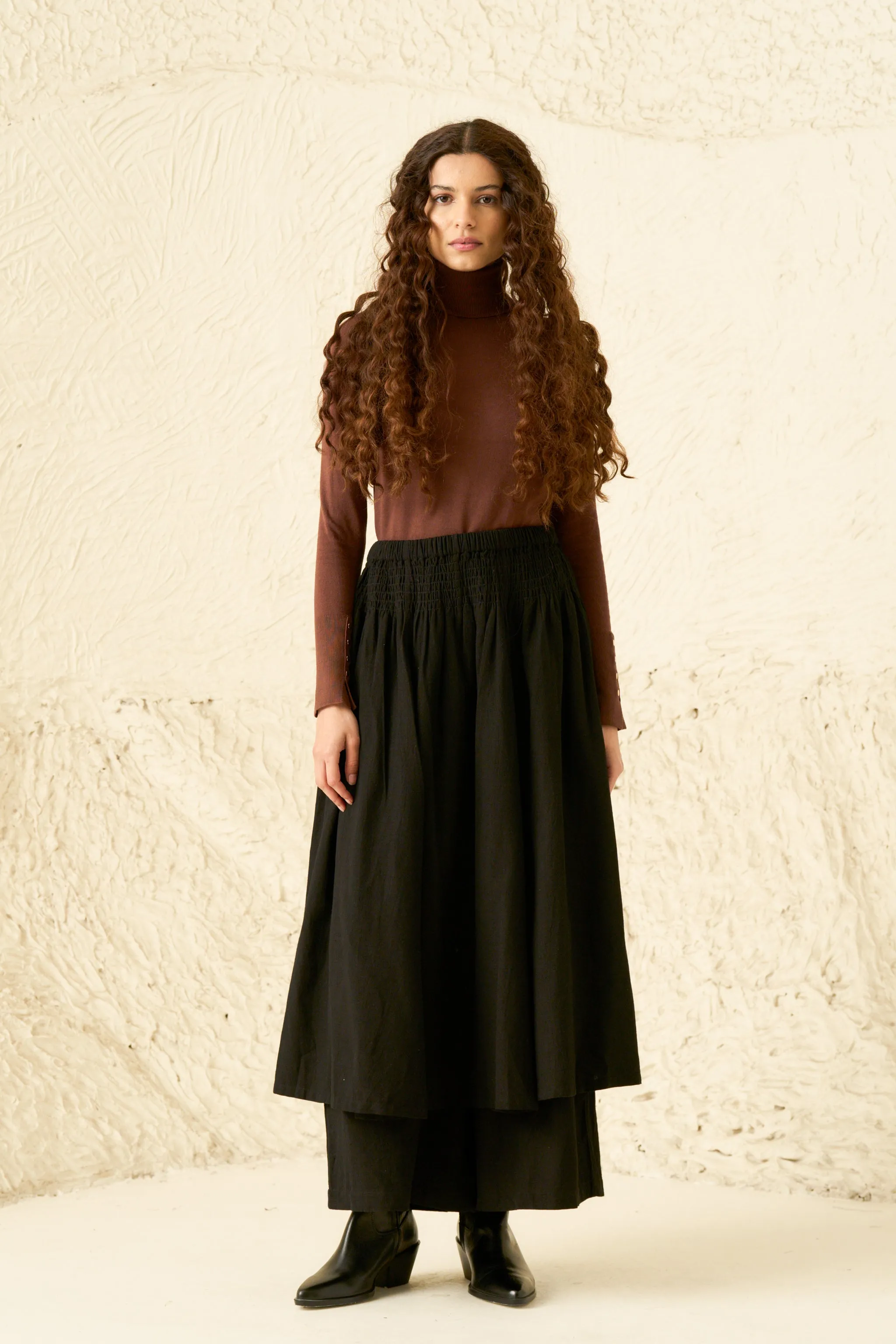 RUE PANTS | BLACK sold by Rujuta Sheth product image thumbnail 3