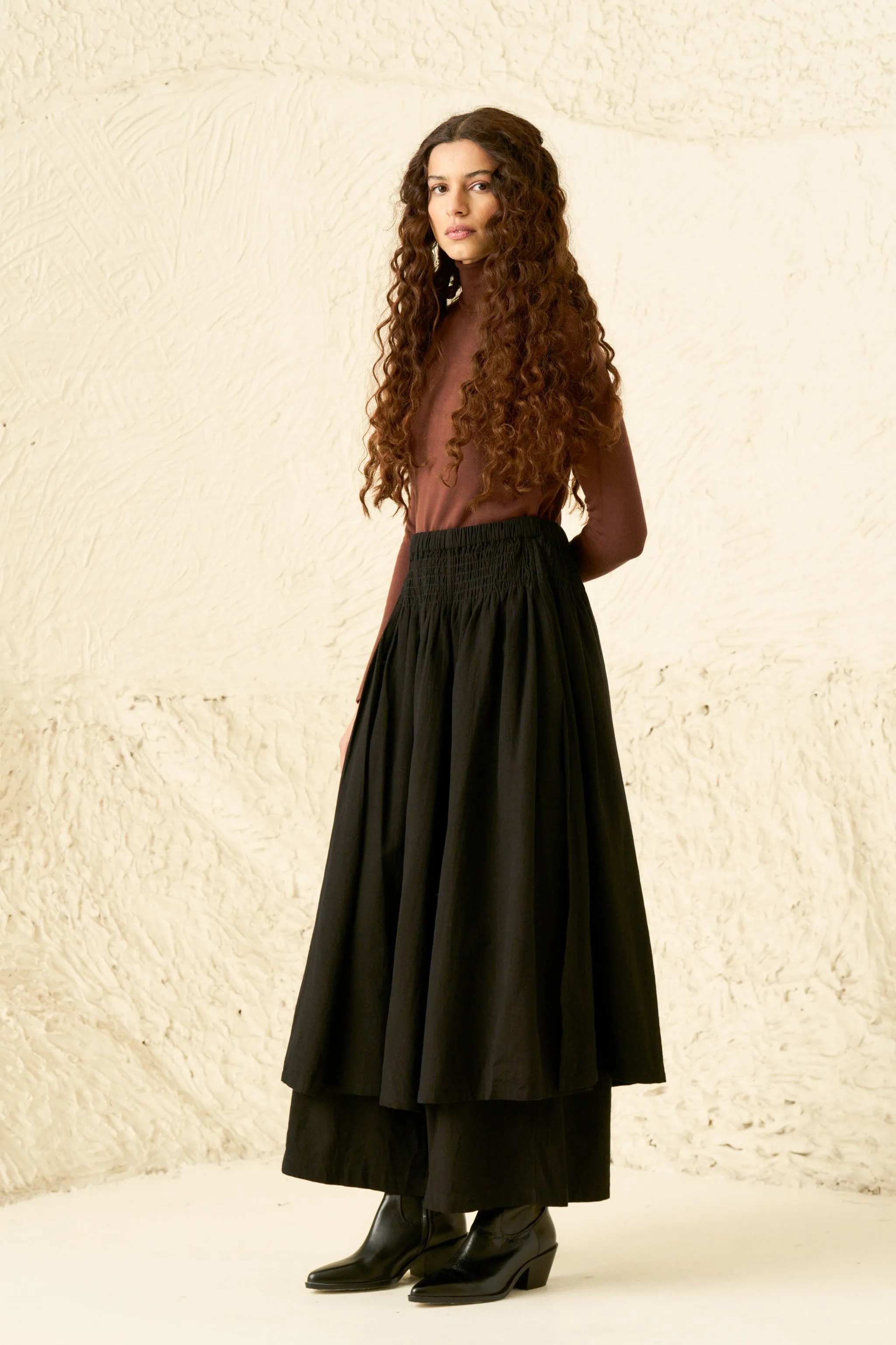 RUE PANTS | BLACK sold by Rujuta Sheth product image thumbnail 5