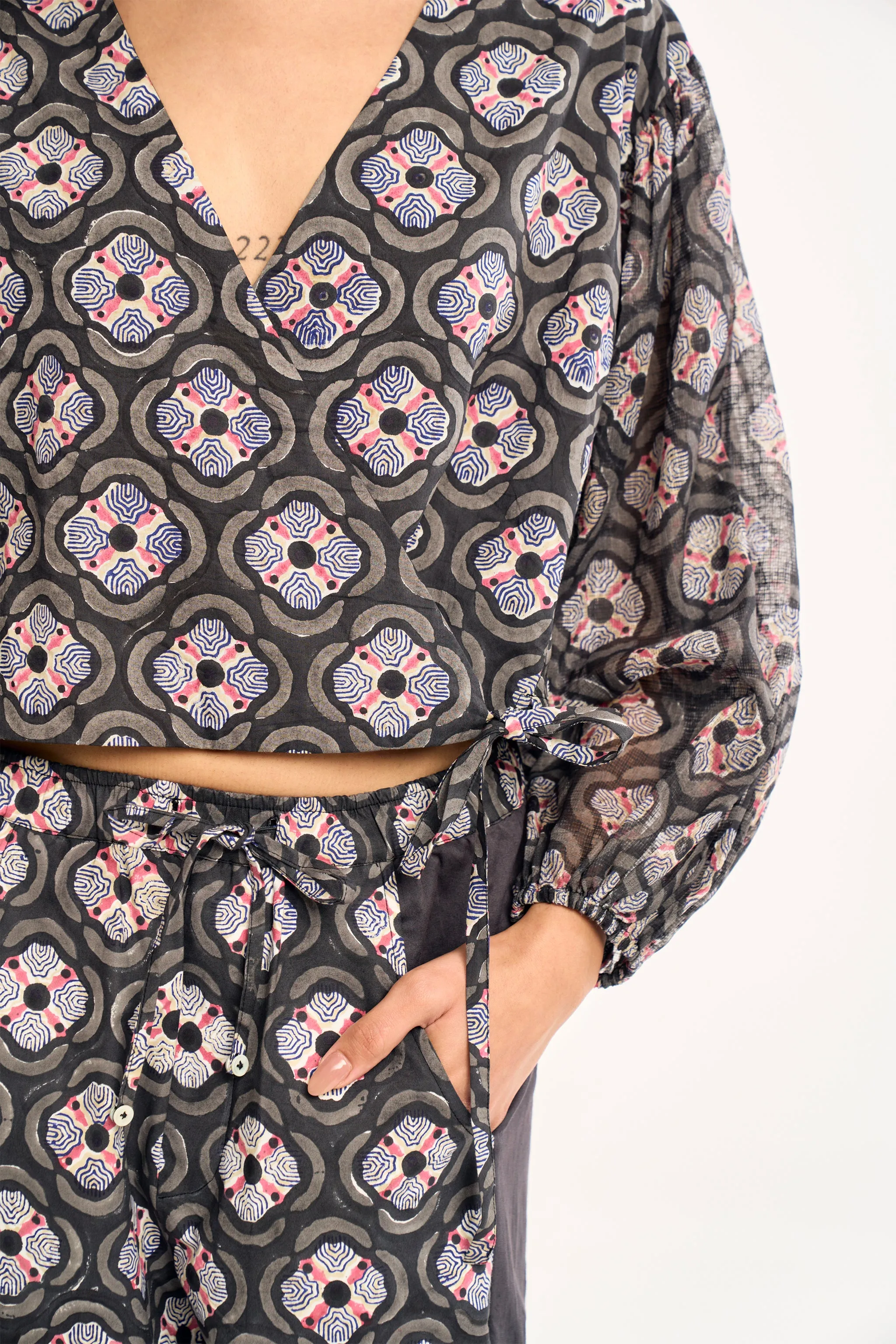 SOL TOP | CHARCOAL BOTANICA sold by Rujuta Sheth product image thumbnail 4