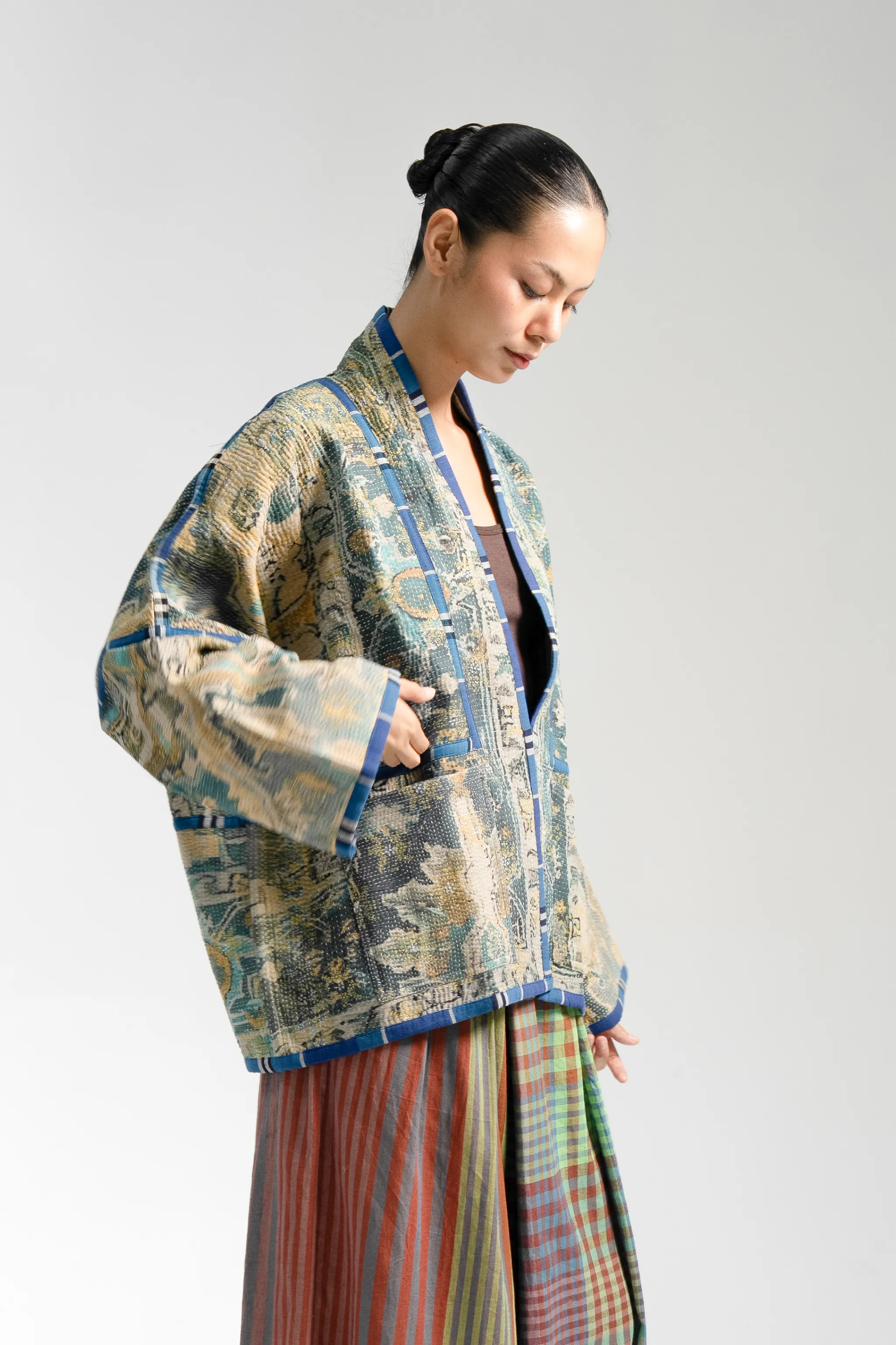 HERITAGE JACKET 052 sold by Rujuta Sheth product image thumbnail 5