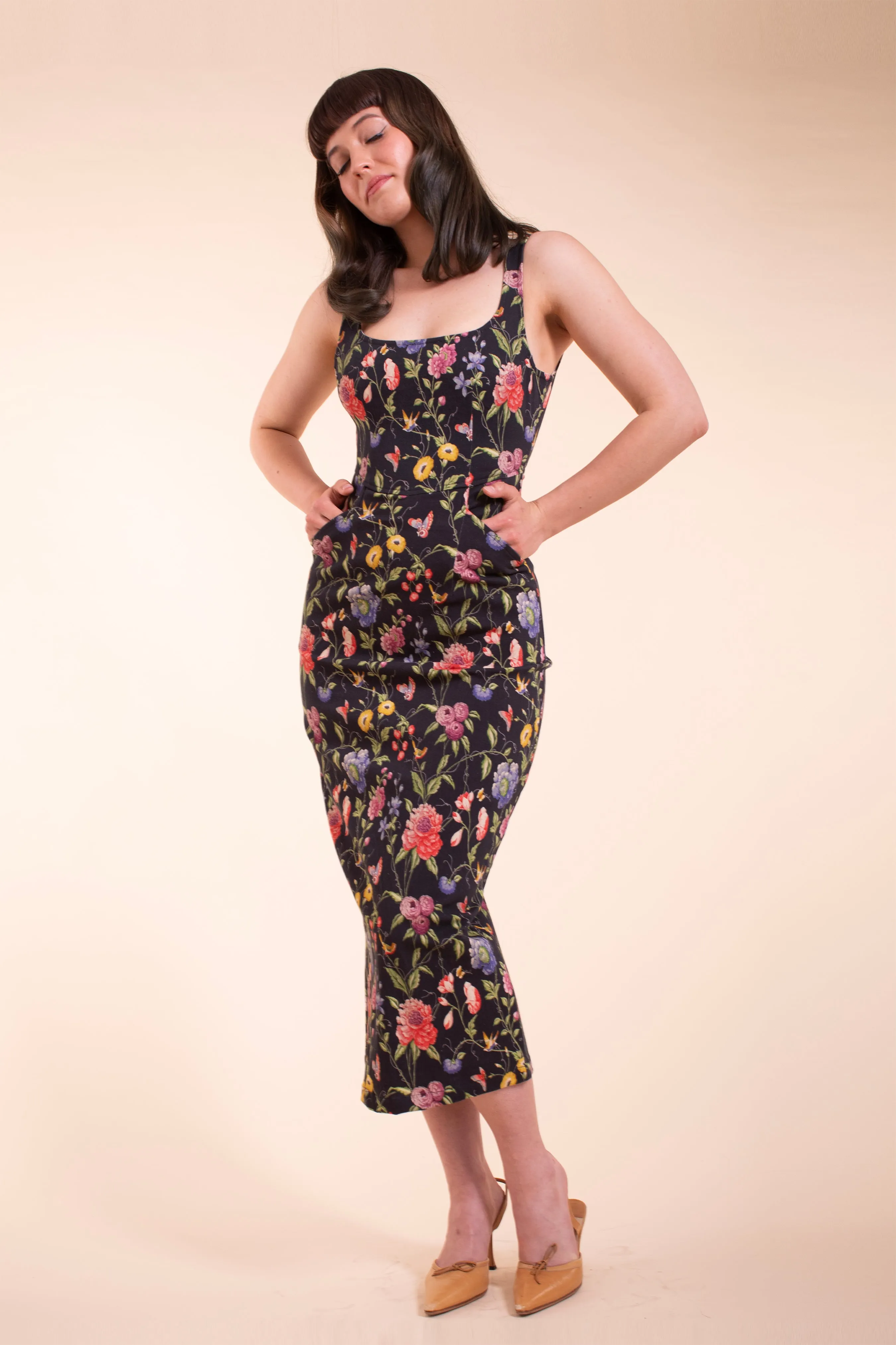 Rose Vine Dress - Black Wallpaper sold by Samantha Pleet