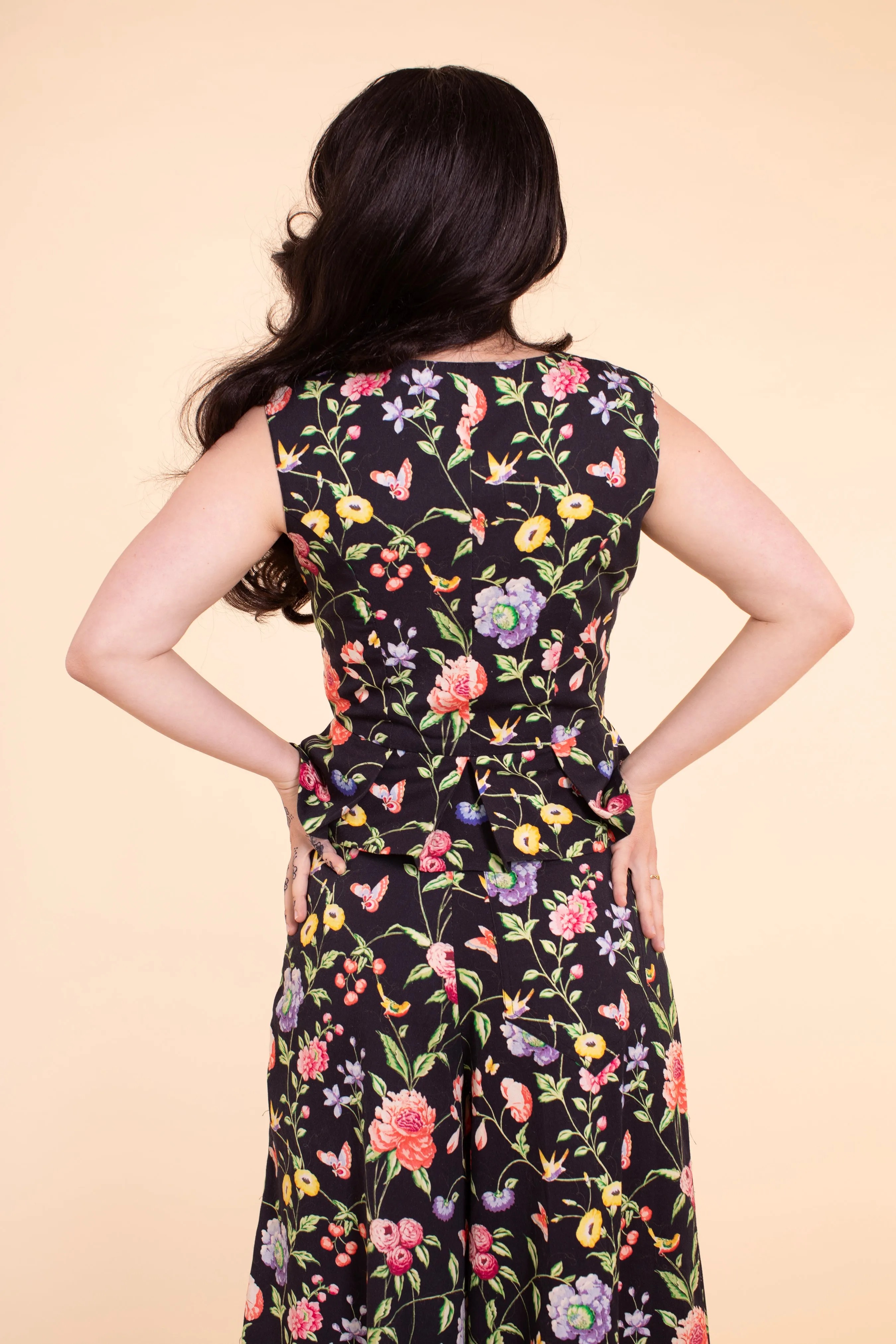 Sappho Vest - Black Wallpaper sold by Samantha Pleet product image thumbnail 2