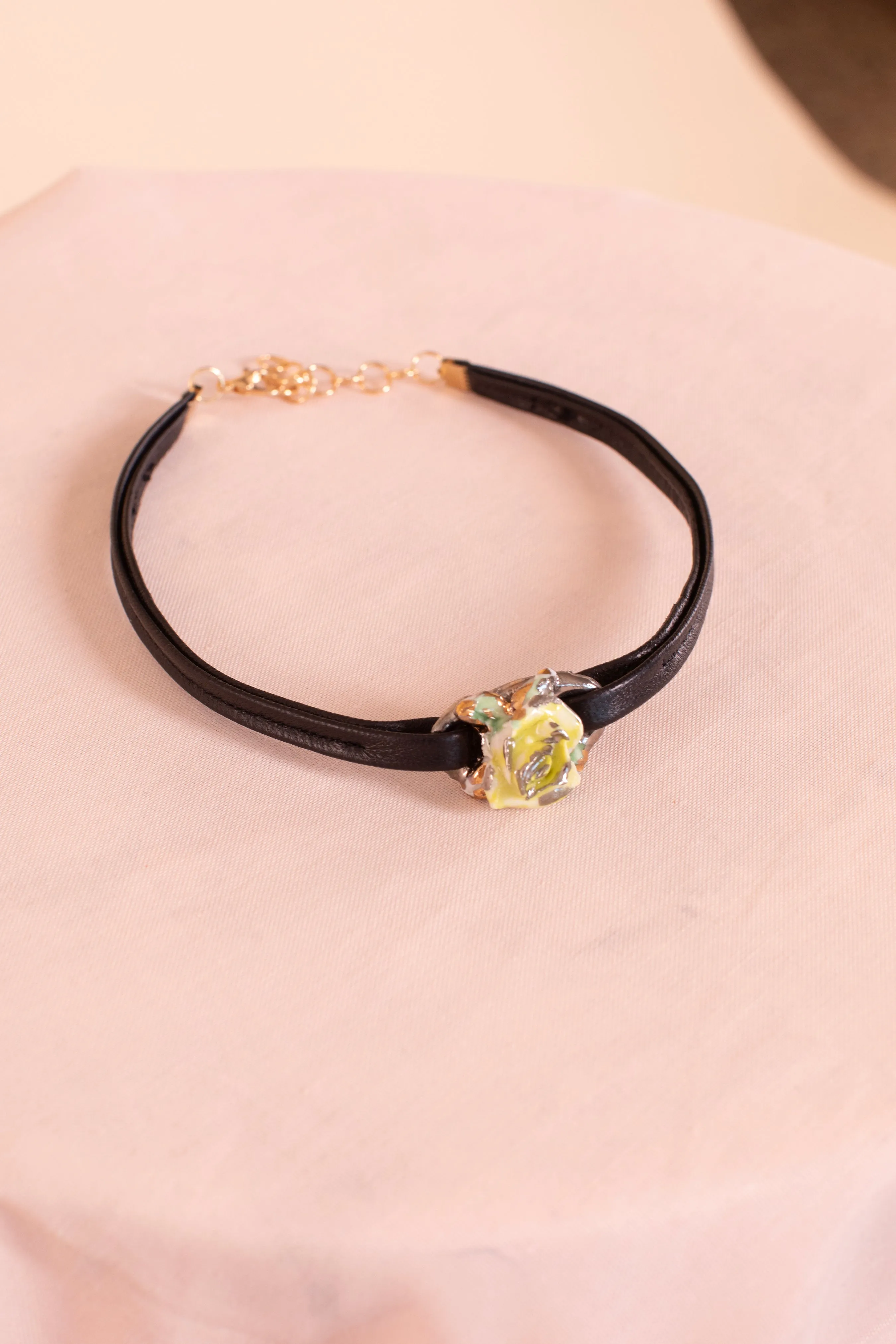 Choker deFleur - small yellow sold by Samantha Pleet