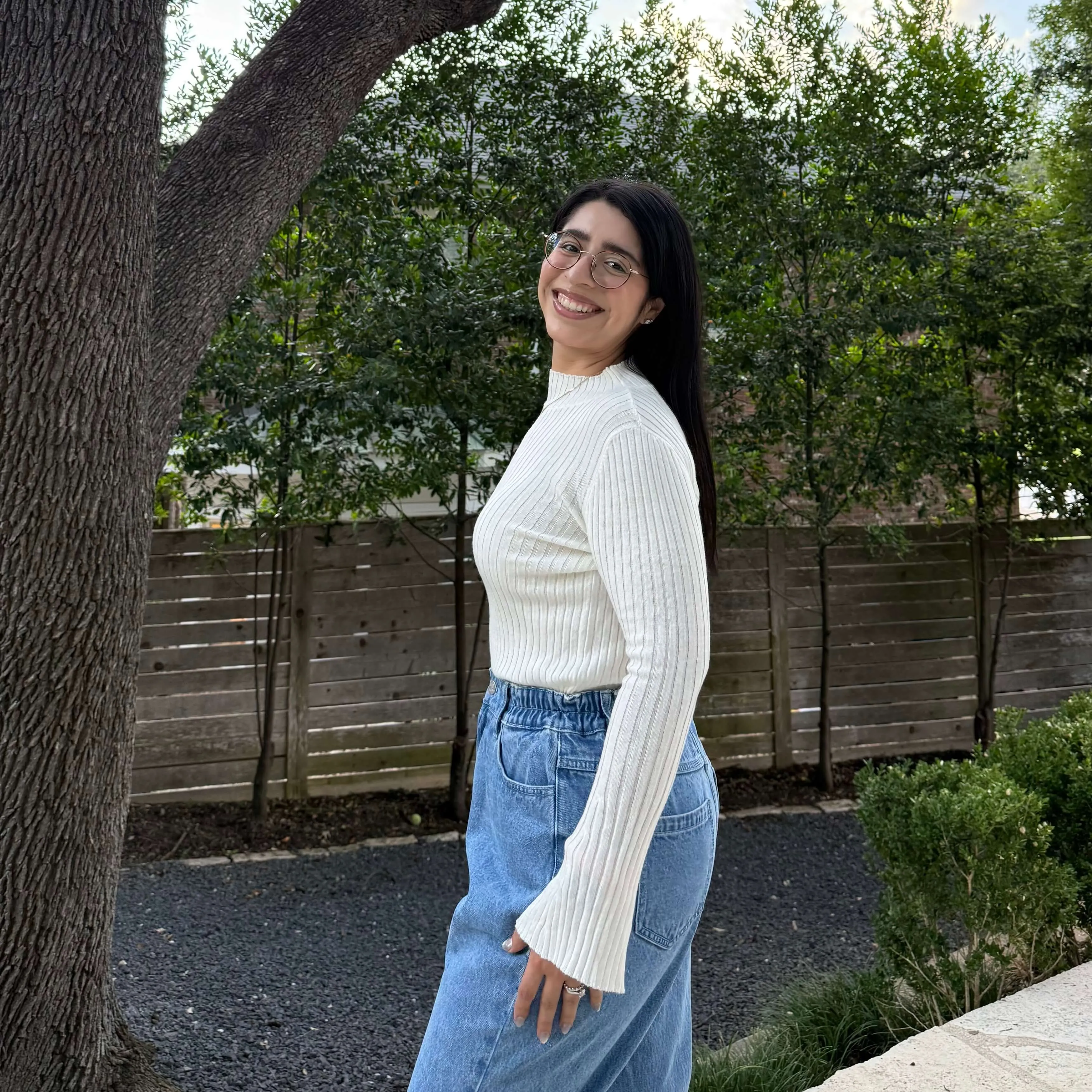 The Lizzie Top - Tofu sold by Shiny by Nature product image thumbnail 3