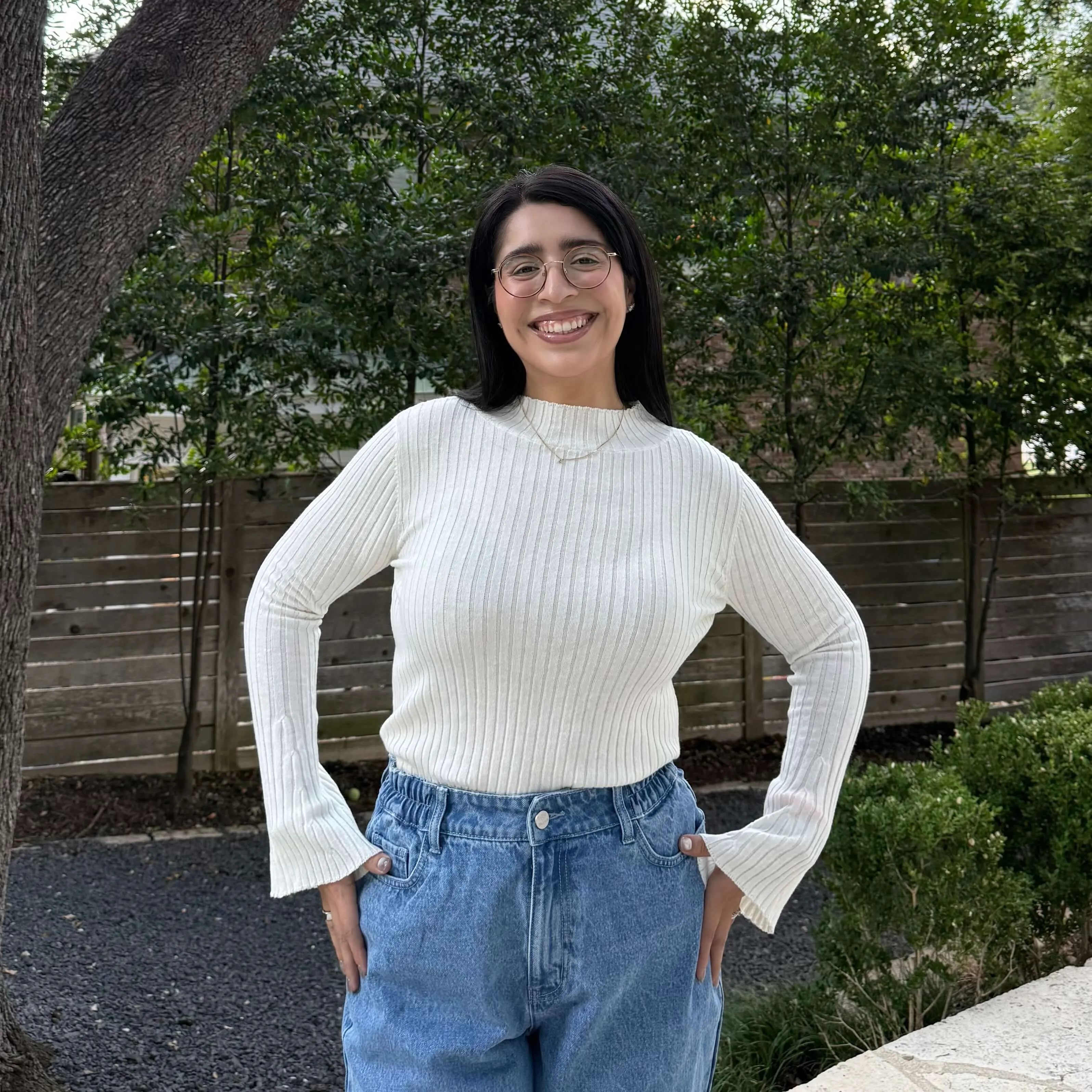 The Lizzie Top - Tofu sold by Shiny by Nature product image thumbnail 4