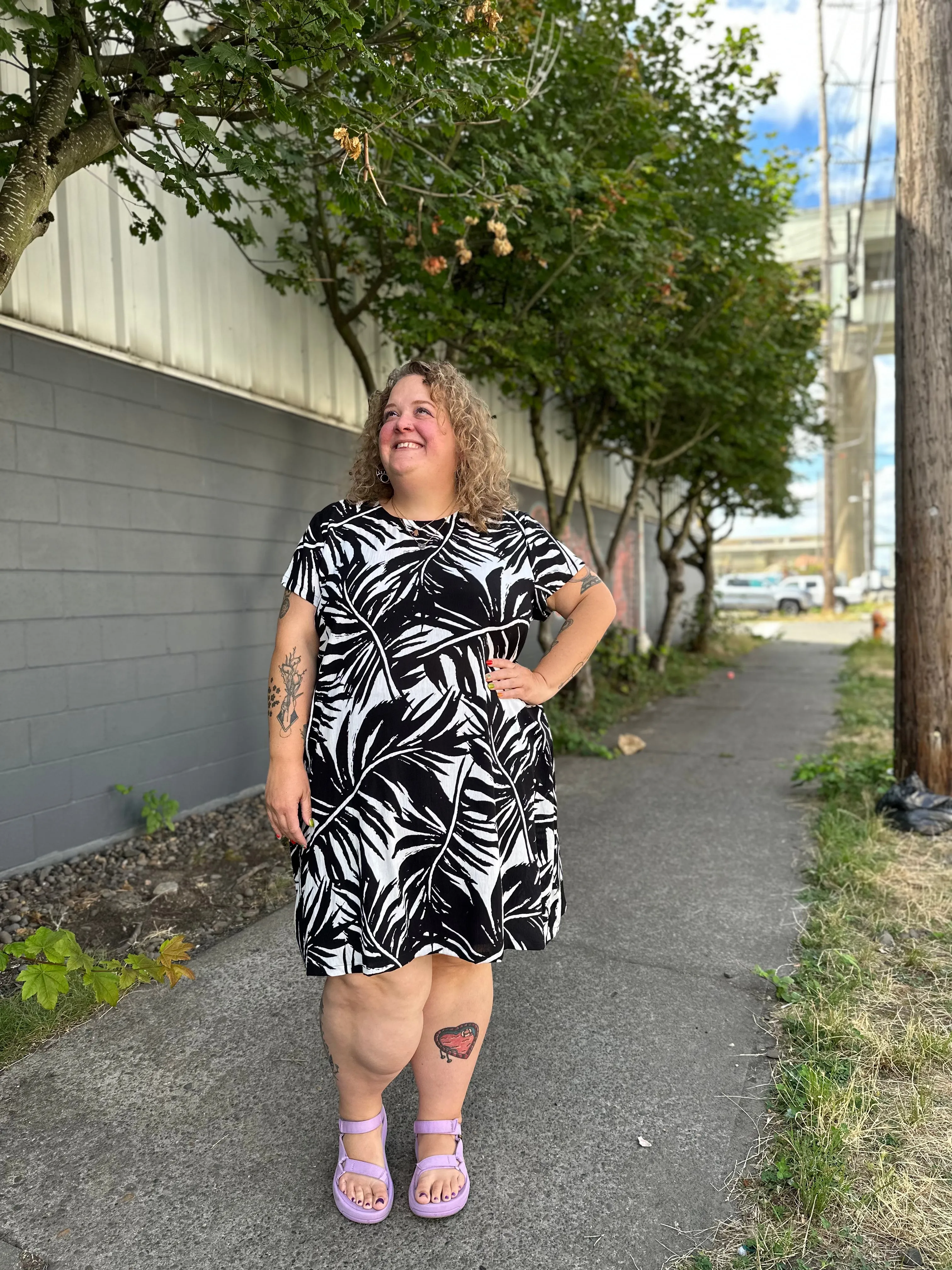 Black and White Palm Shirt Dress sold by Copper Union Apparel product image thumbnail 2