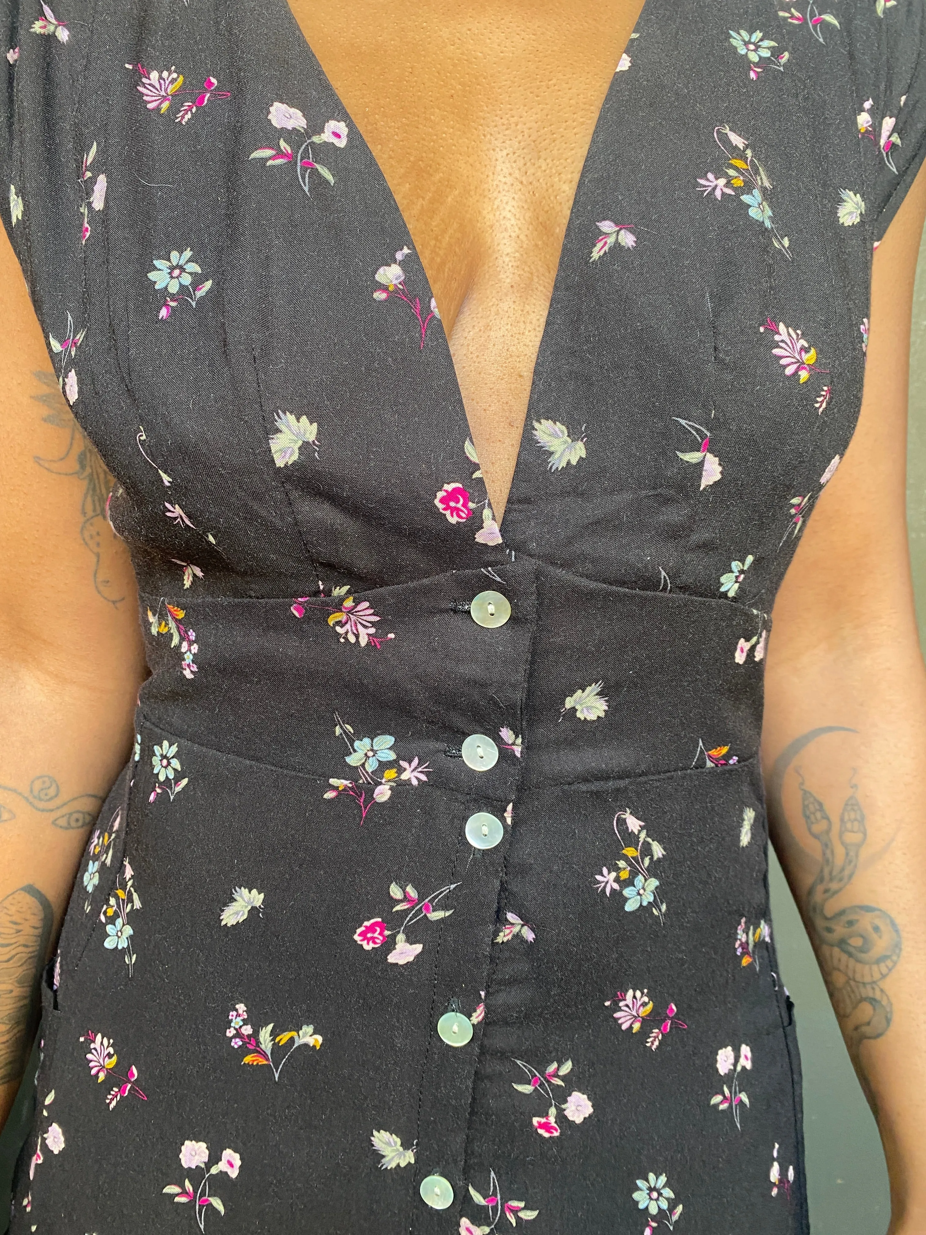 Penelope Dress in Dark Floral sold by Altar PDX product image thumbnail 4