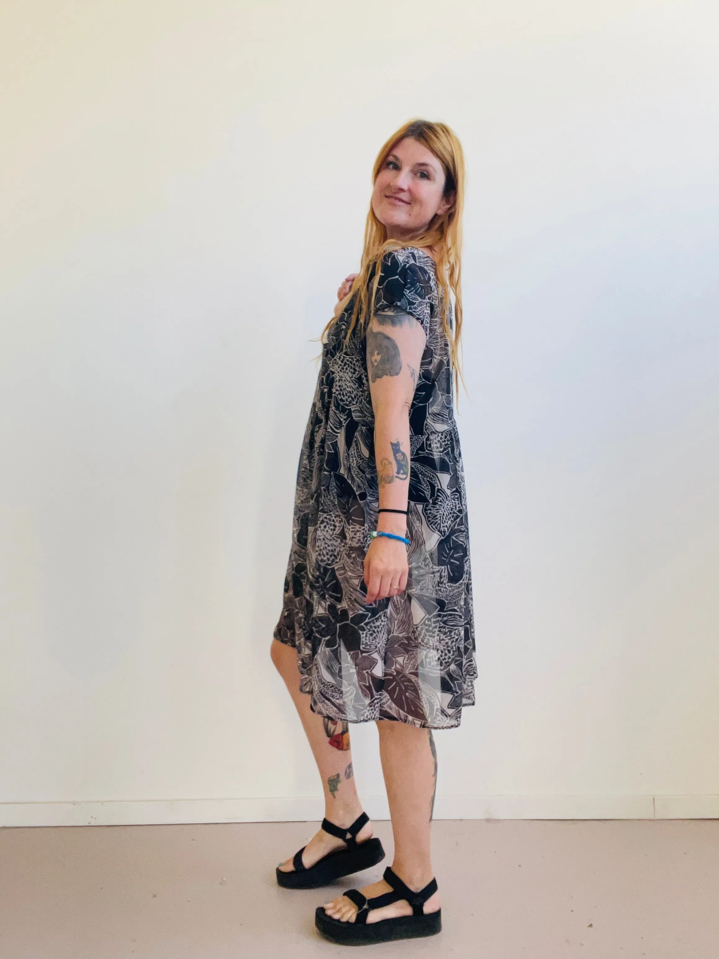 Florence Dress in Philodendron sold by Altar PDX product image thumbnail 2