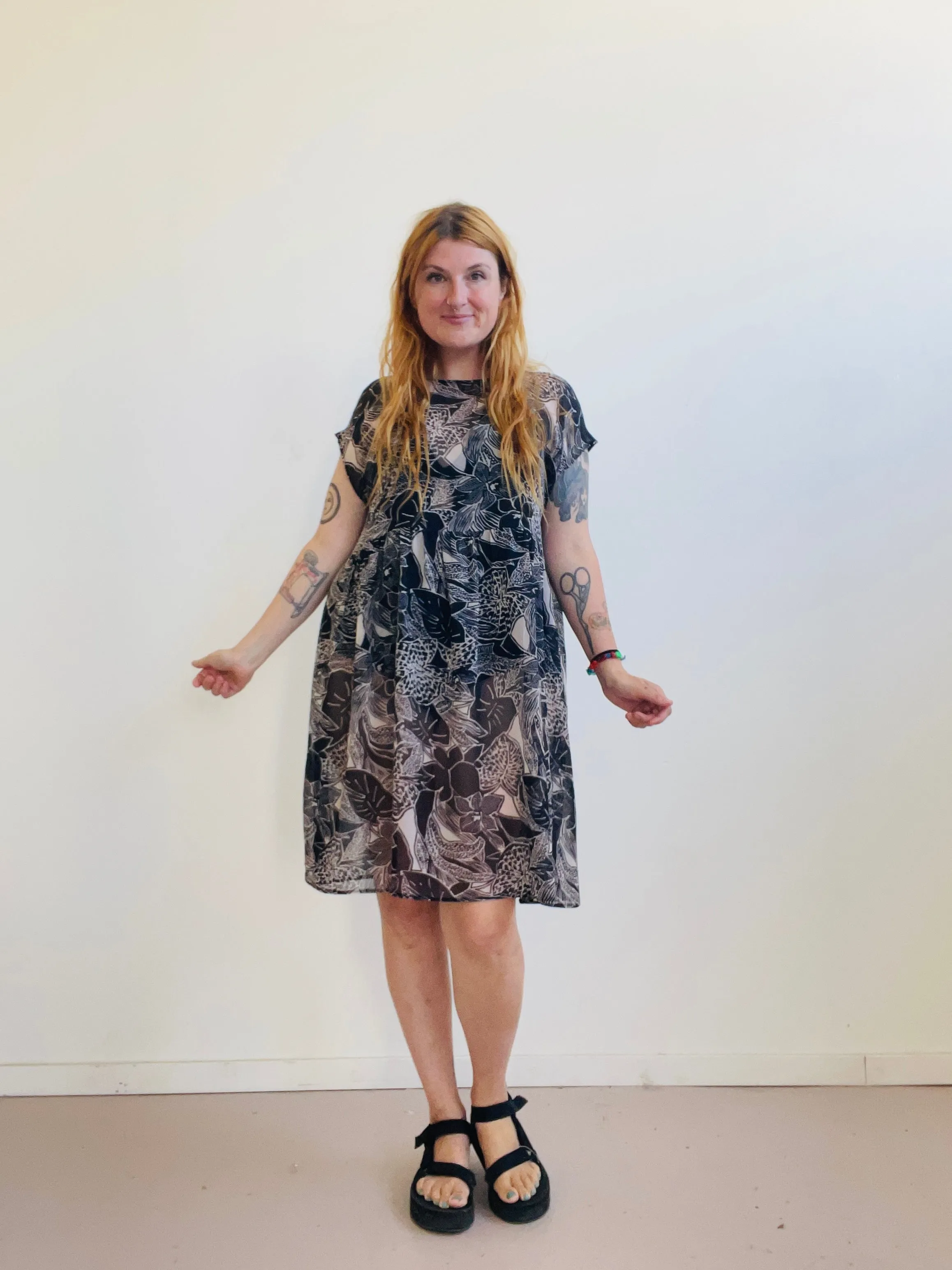 Florence Dress in Philodendron sold by Altar PDX product image thumbnail 3