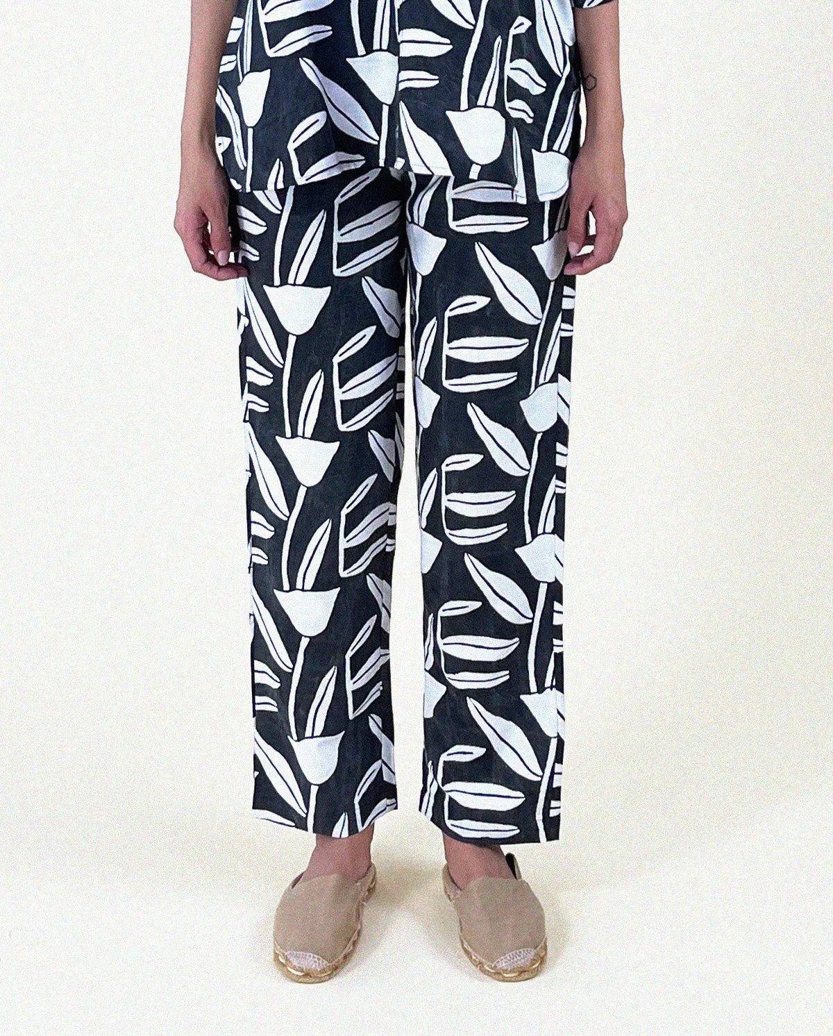 LOUNGER PANT | tulipano sold by Altar PDX
