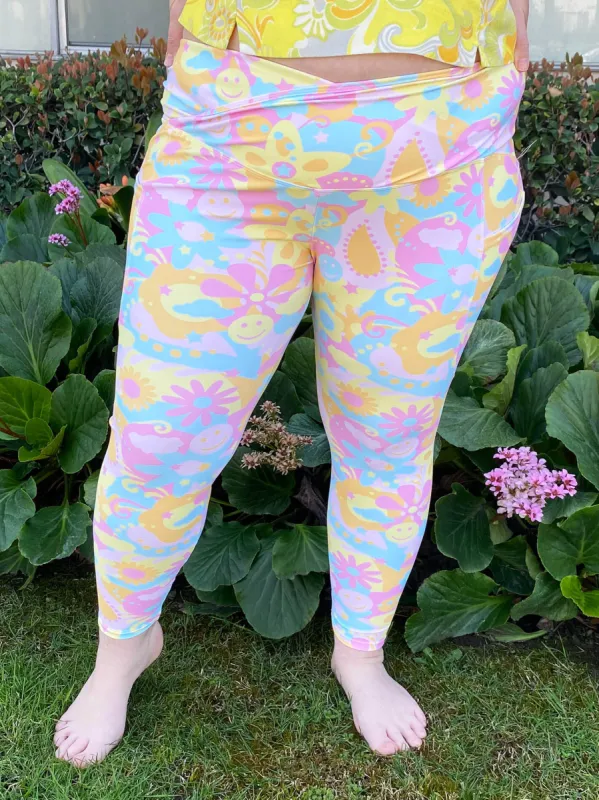 Flower Power Crossover Leggings With Pockets sold by Softcore