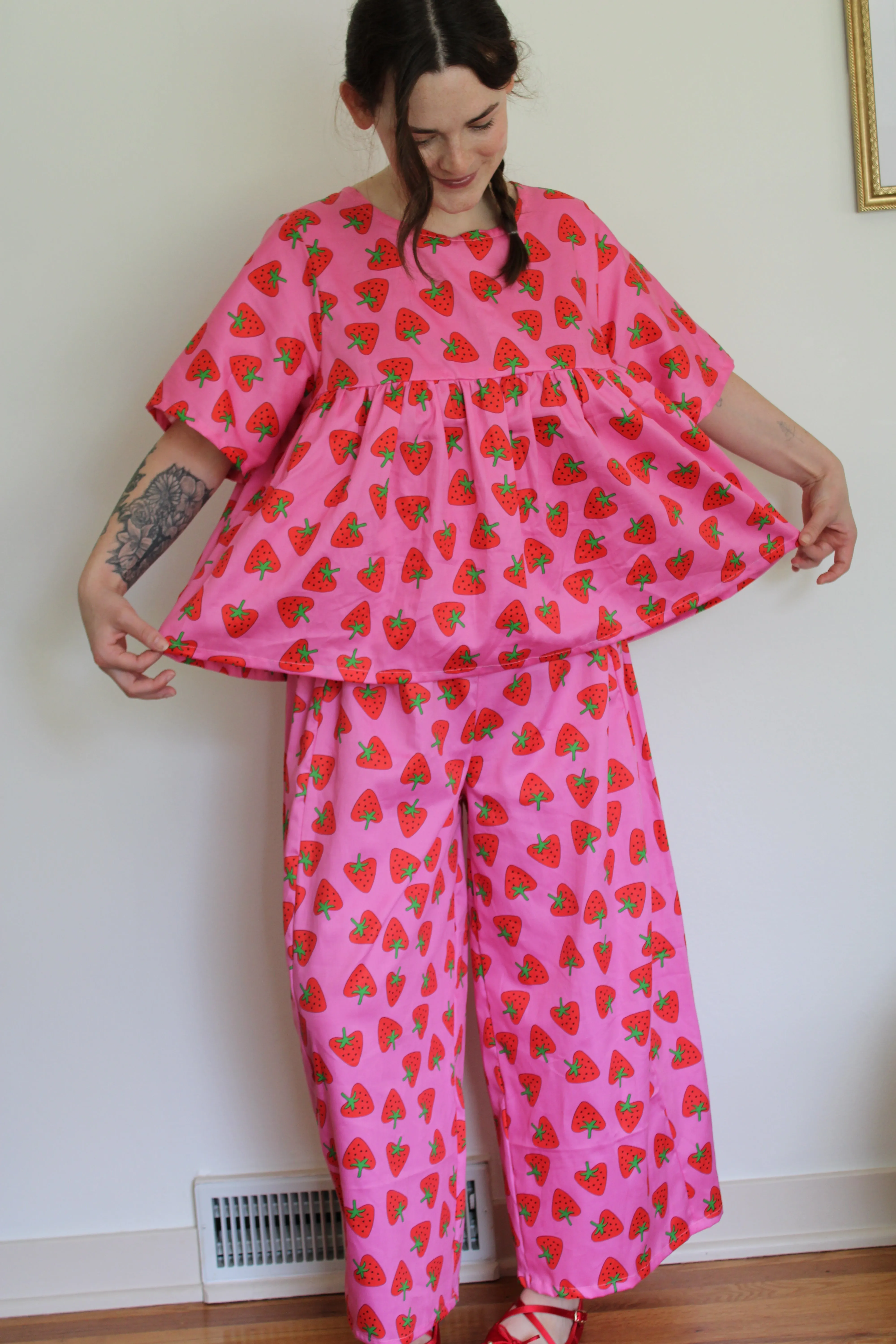 Marnie Pants in Strawberry Hearts sold by Isabella Eve product image thumbnail 5