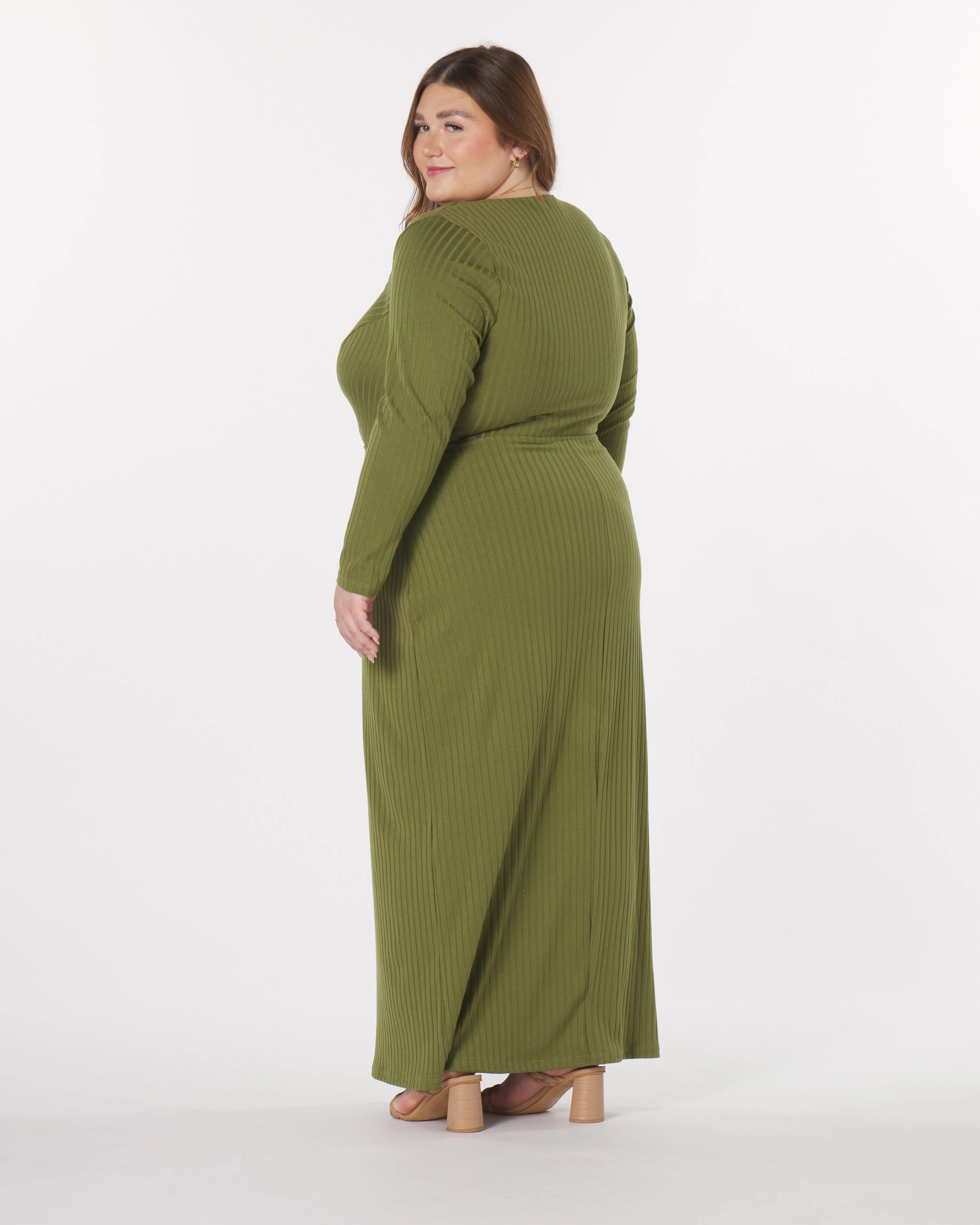 Madeline Cut-Out Maxi Dress sold by What Lo Wants product image thumbnail 3