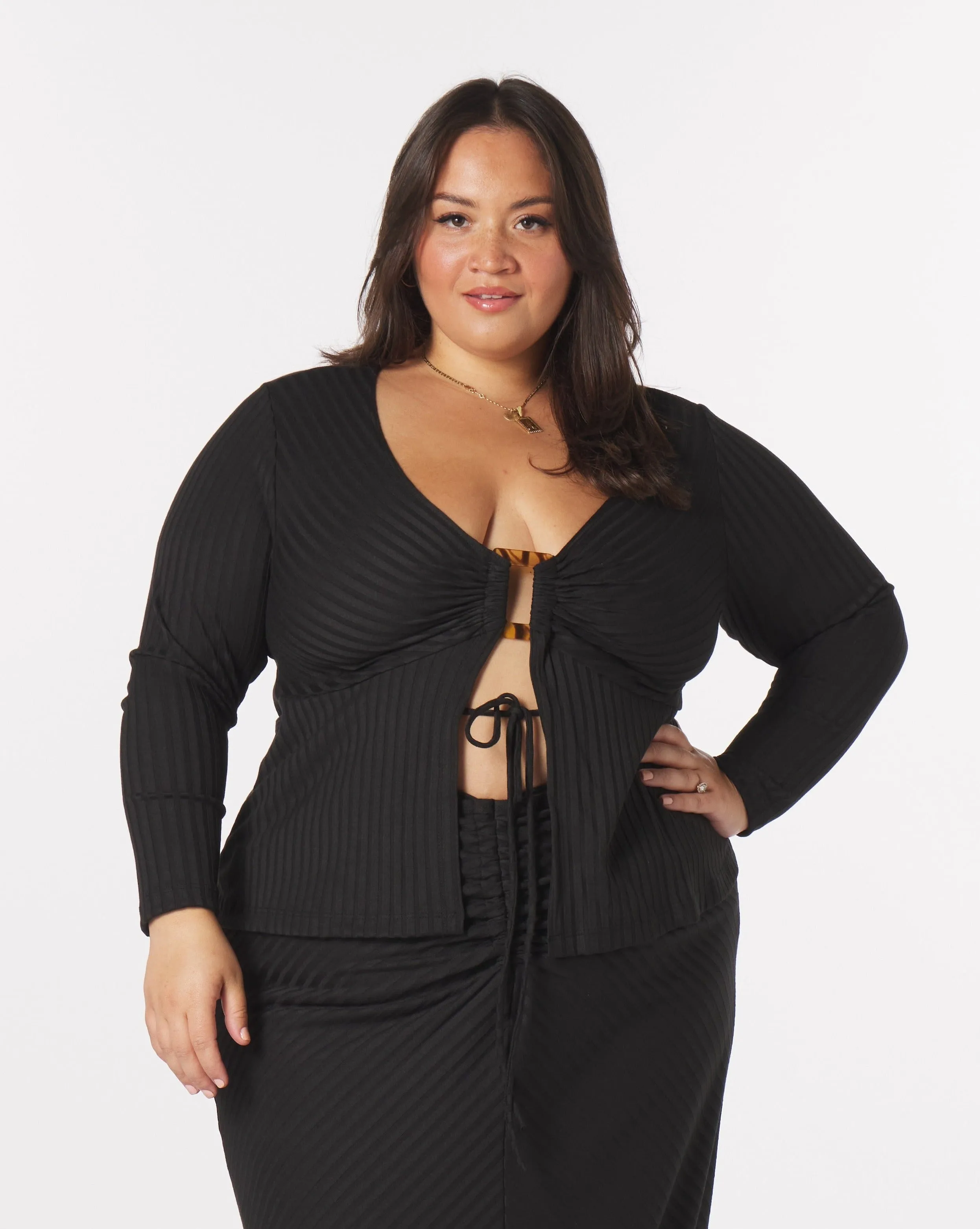 Luna O-Ring Top sold by What Lo Wants