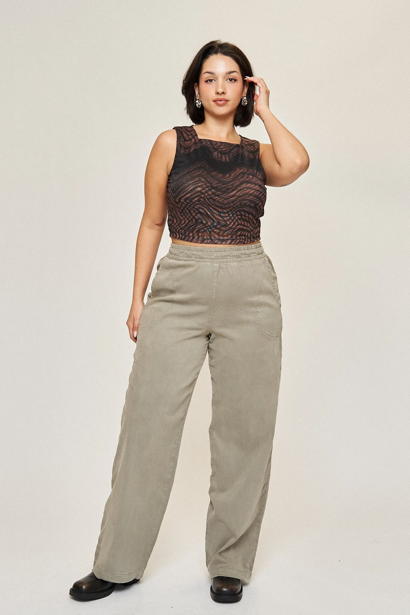 Maya Cotton Tencel Ease Pant in Soft Olive sold by What Lo Wants