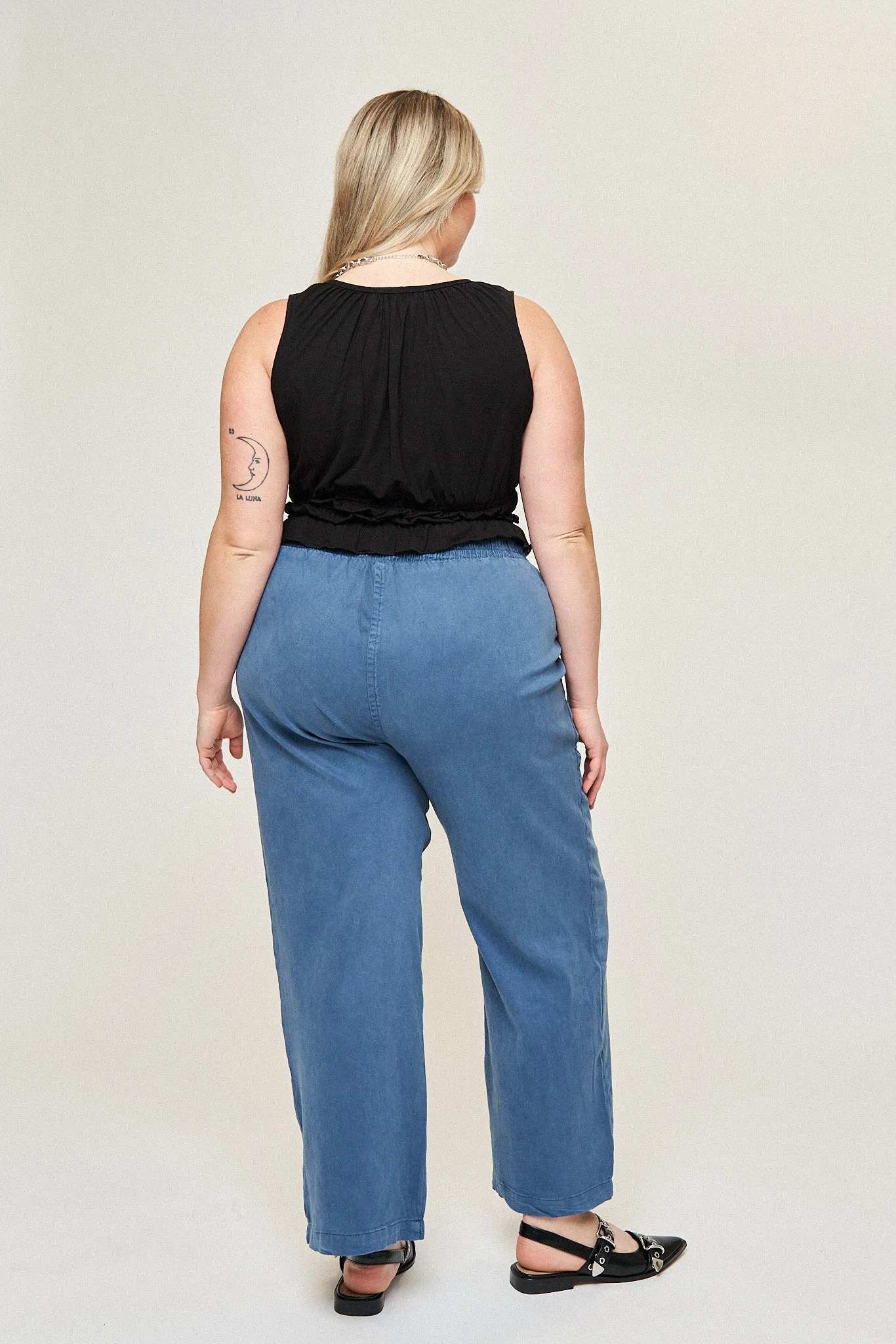 Maya Cotton Tencel Ease Pant in Slate Blue sold by What Lo Wants product image thumbnail 4