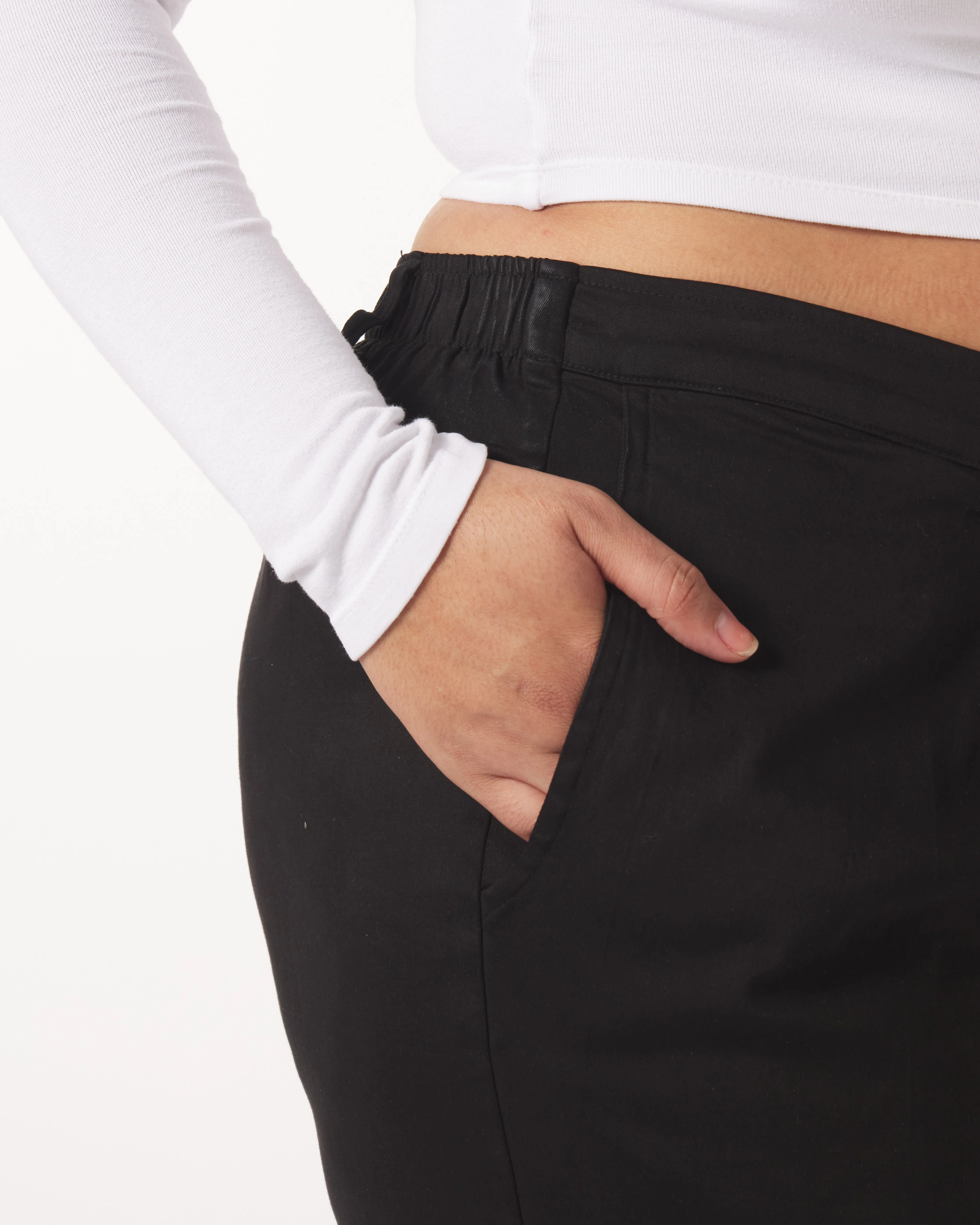 Leah Cotton Tencel Pleated Pant sold by What Lo Wants product image thumbnail 5