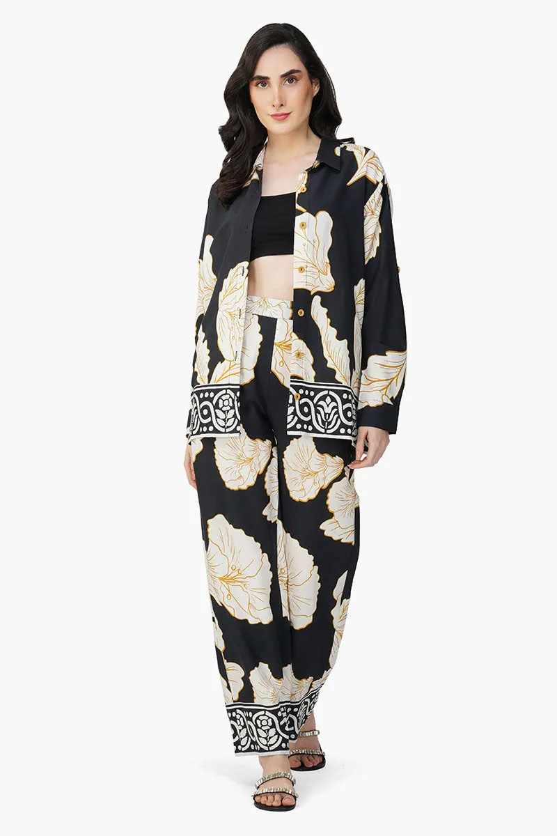 Queen Off Duty Bundle sold by America & Beyond product image thumbnail 2