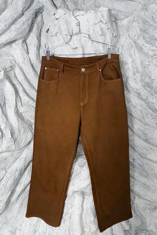 SAMPLE #33 - 1X Brown Stretch Denim Jeans made by Fashion Brand Company