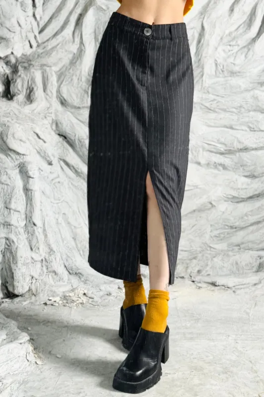 SAMPLE #24 - S Charcoal Pin Striped Business Skirt made by Fashion Brand Company
