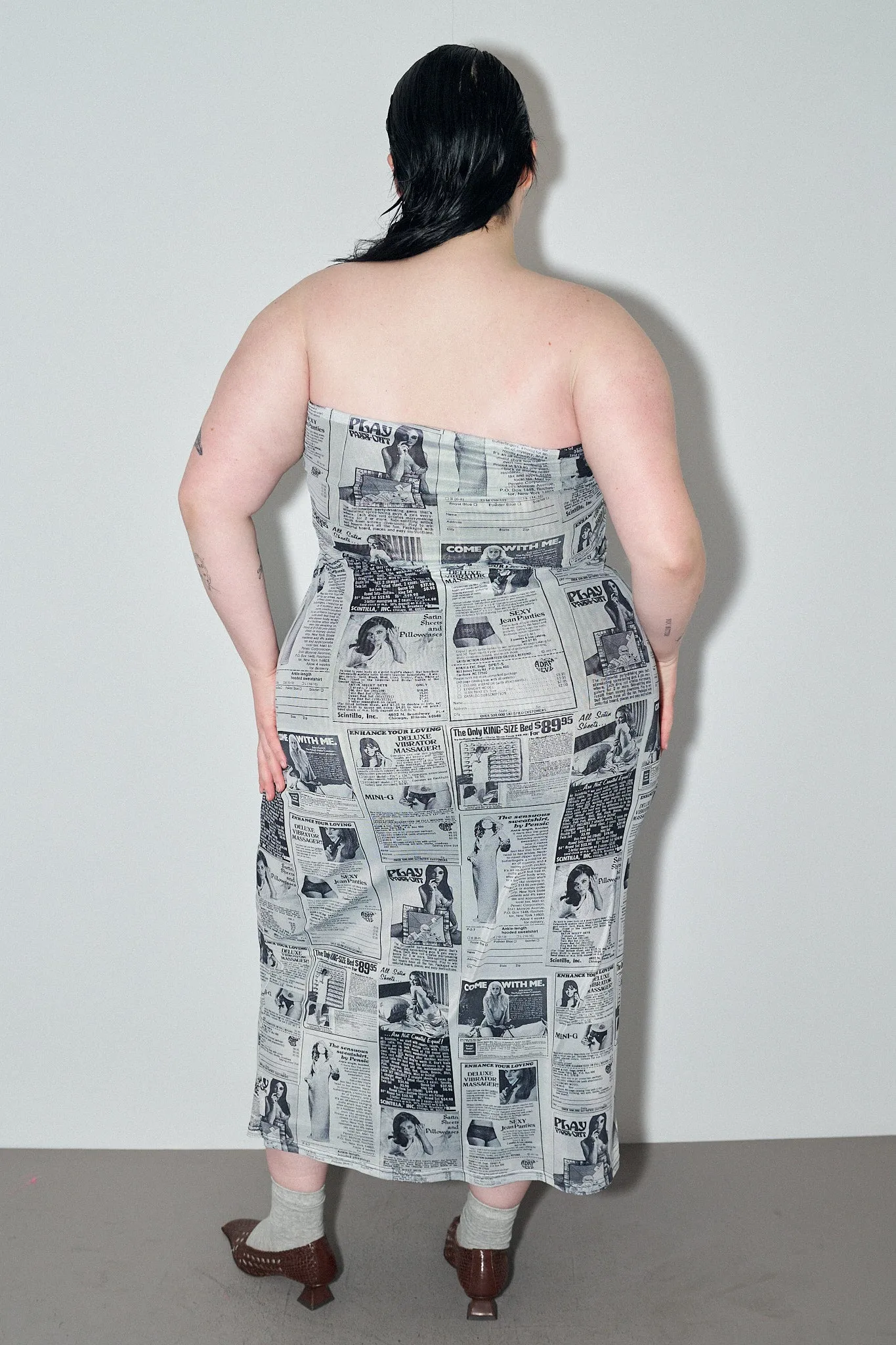 1 left - Back Pages Mesh Strapless Dress sold by Fashion Brand Company product image thumbnail 4