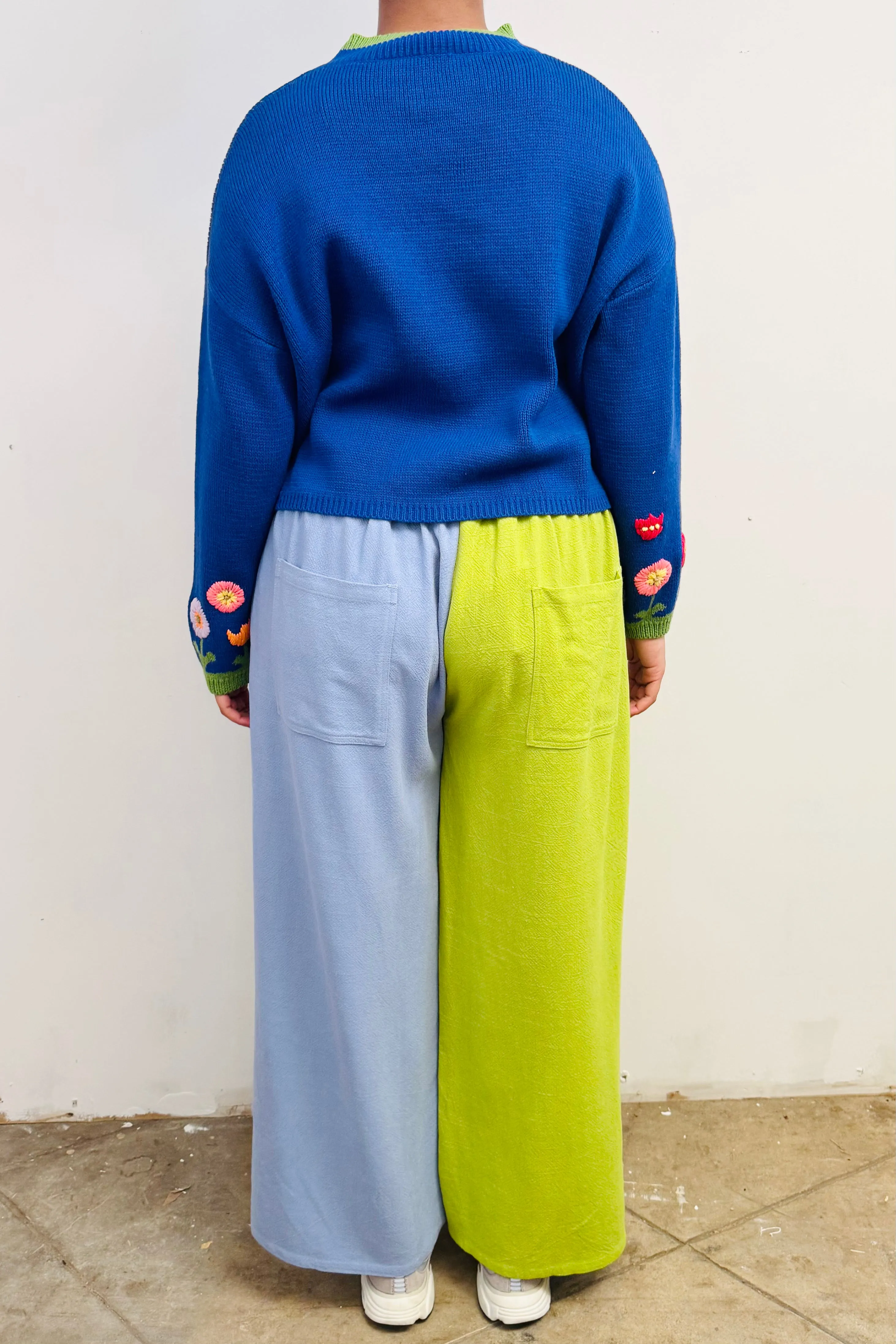 SAMPLE #142- S Blue Floral Cotton Sweater sold by Fashion Brand Company product image thumbnail 2