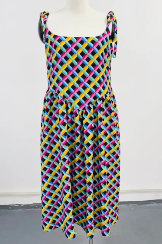 SAMPLE #189 - M/L Black Geometric Linen Dress sold by Fashion Brand Company