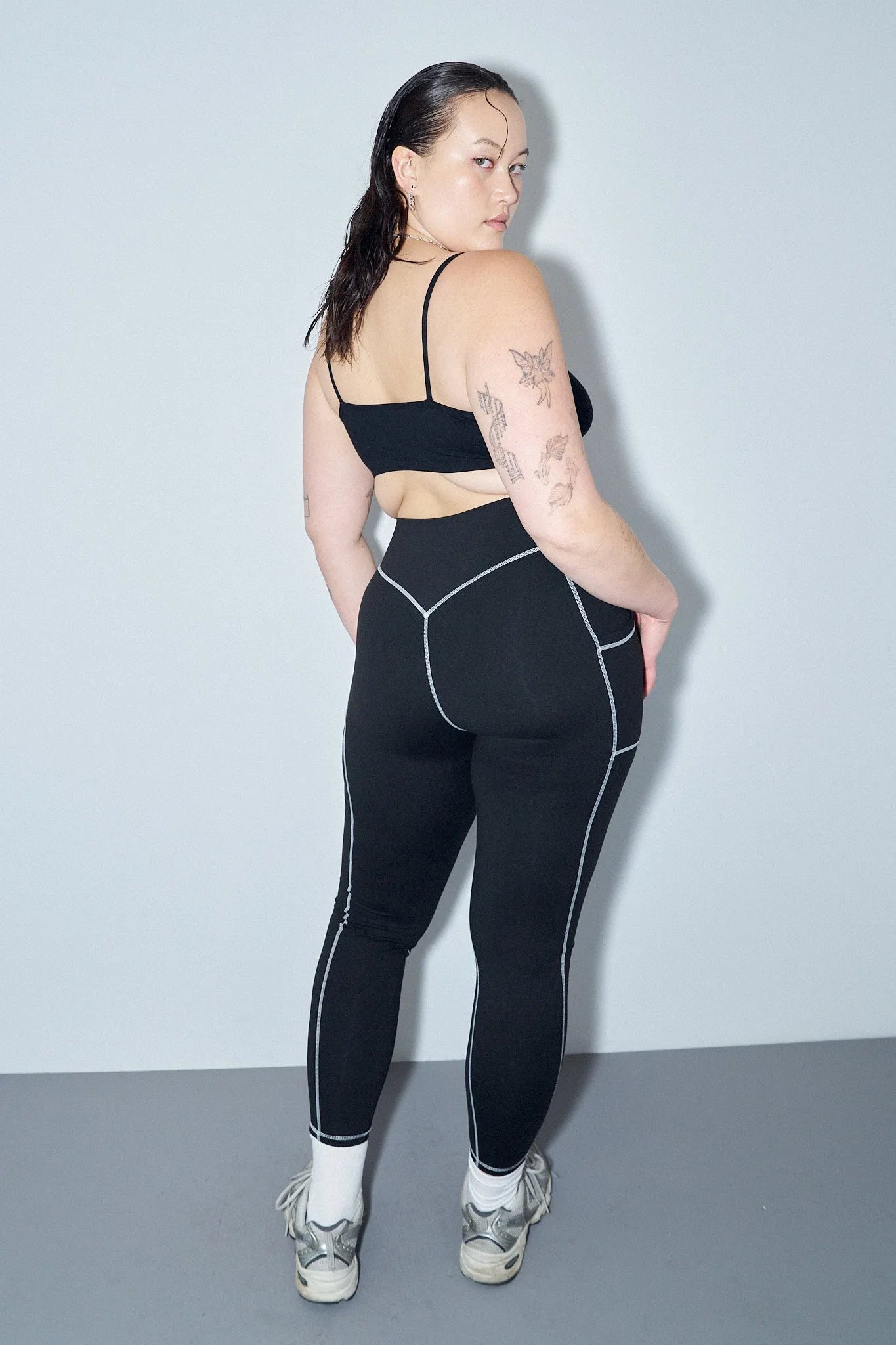 Black Contrast Seam Pocket Yoga Leggings sold by Fashion Brand Company