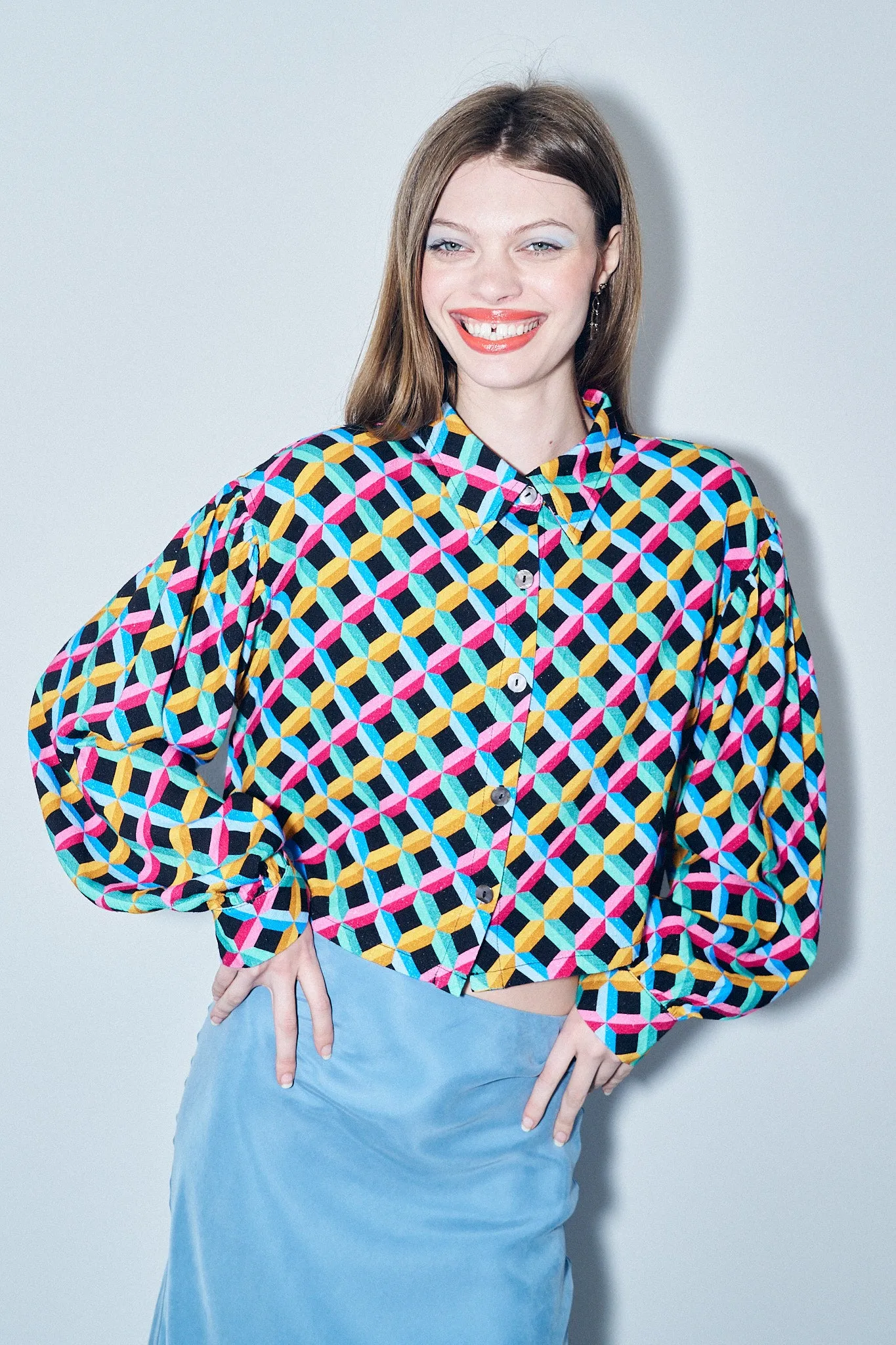 1 left - Long Sleeve Soft Linen Fantasy Blouse Screensaver sold by Fashion Brand Company product image thumbnail 2