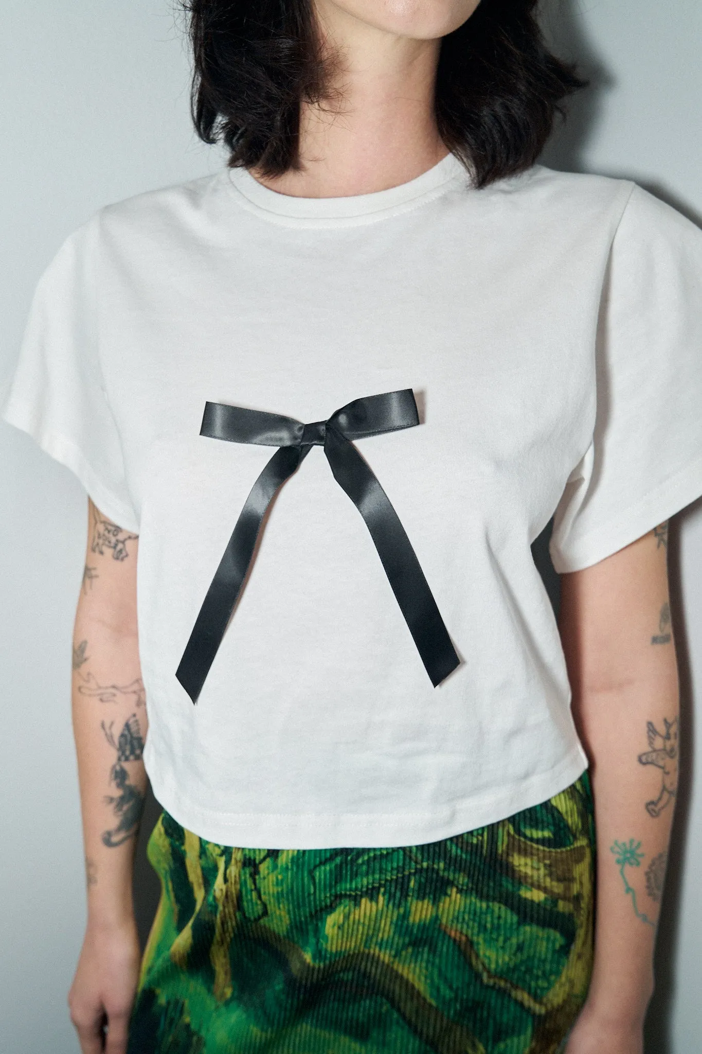 1 left - Single Bow Tommy Tee sold by Fashion Brand Company