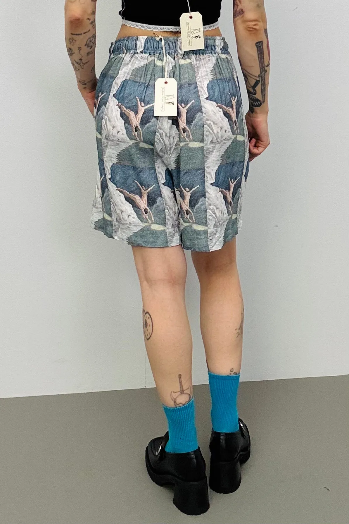 SAMPLE #216 - unisex S Divers Print Linen Shorts sold by Fashion Brand Company product image thumbnail 3